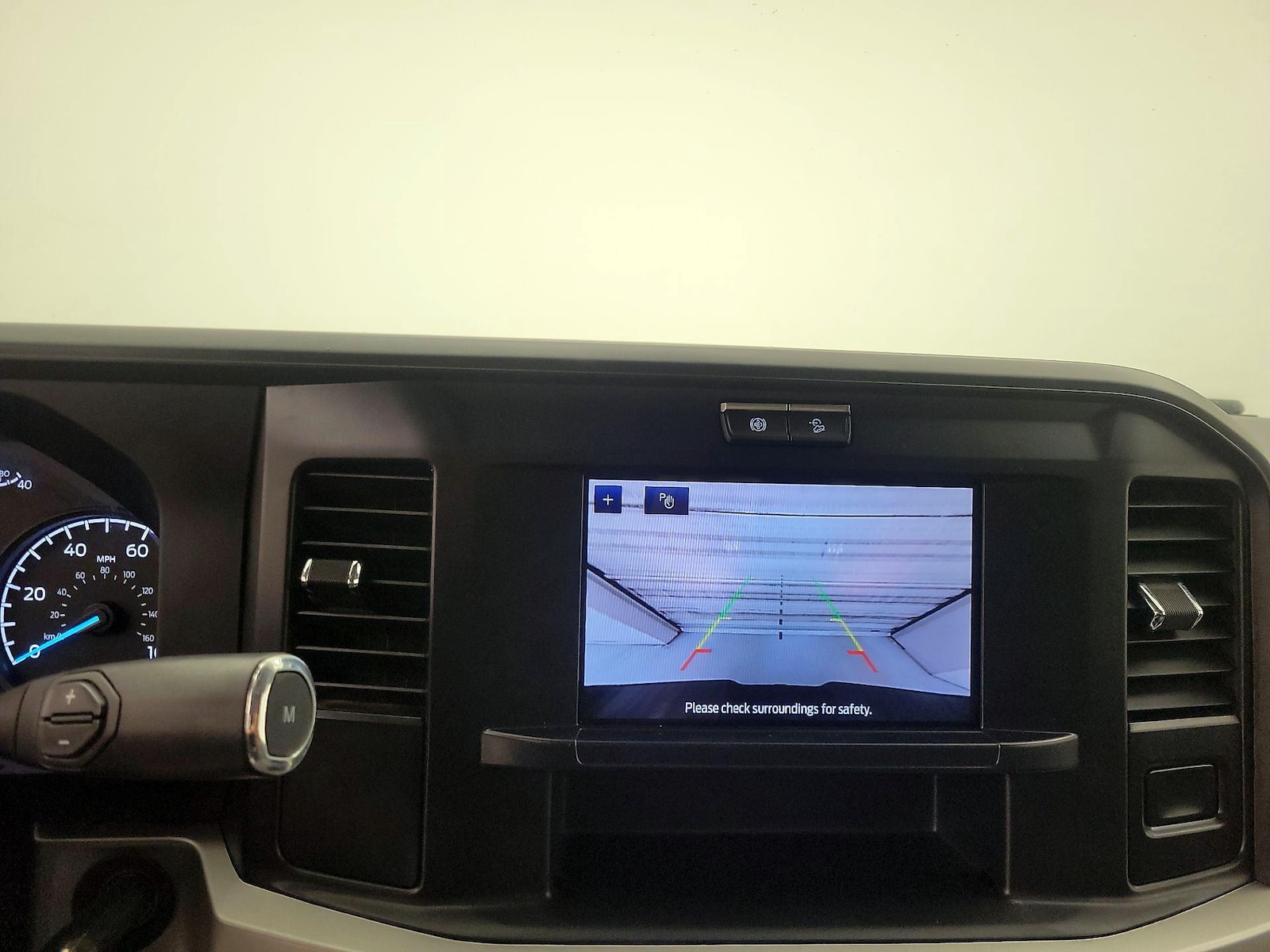 2025 Ford F-250 Super Duty XLT - Photo 15