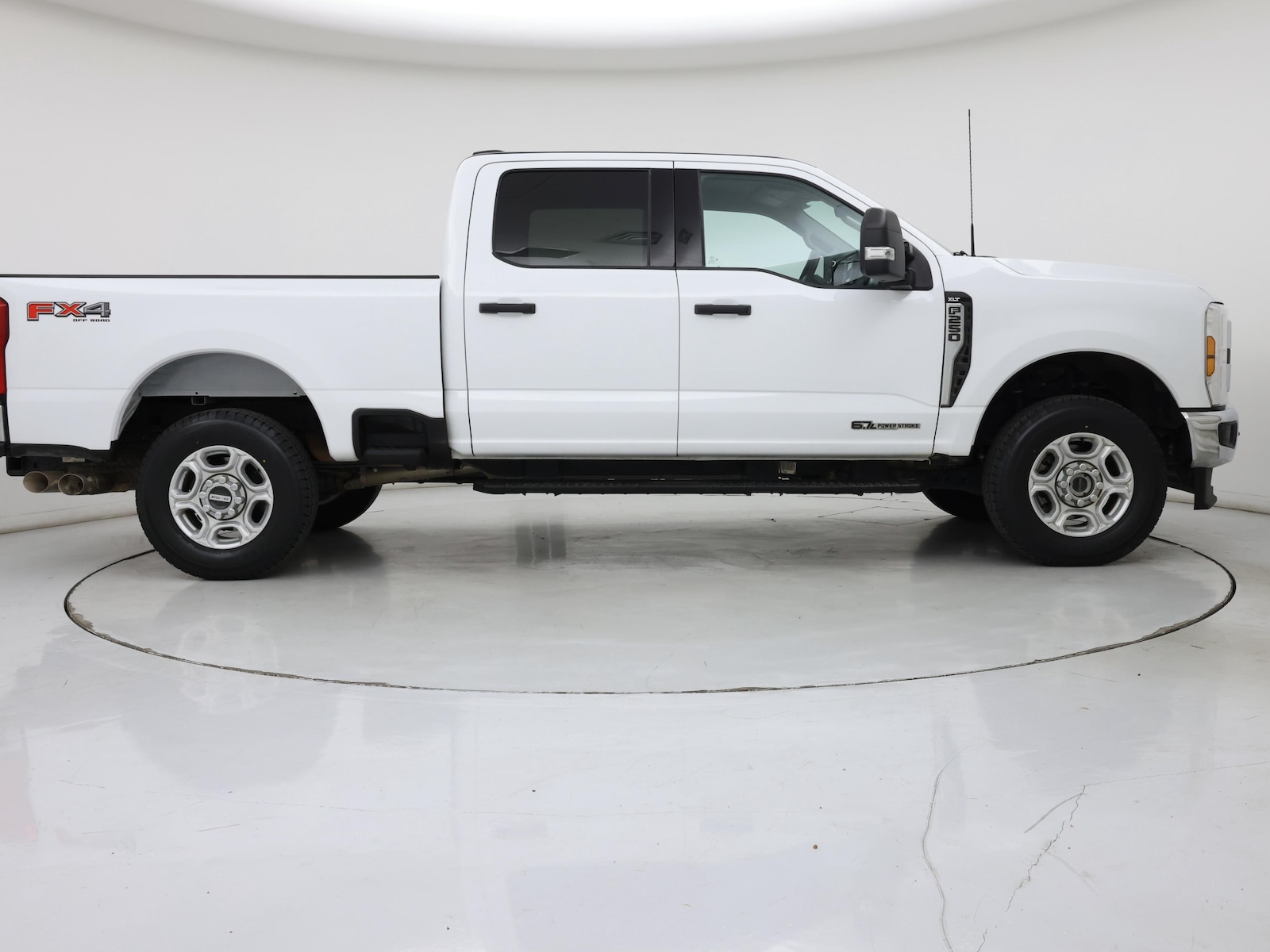 2025 Ford F-250 Super Duty XLT - Photo 8
