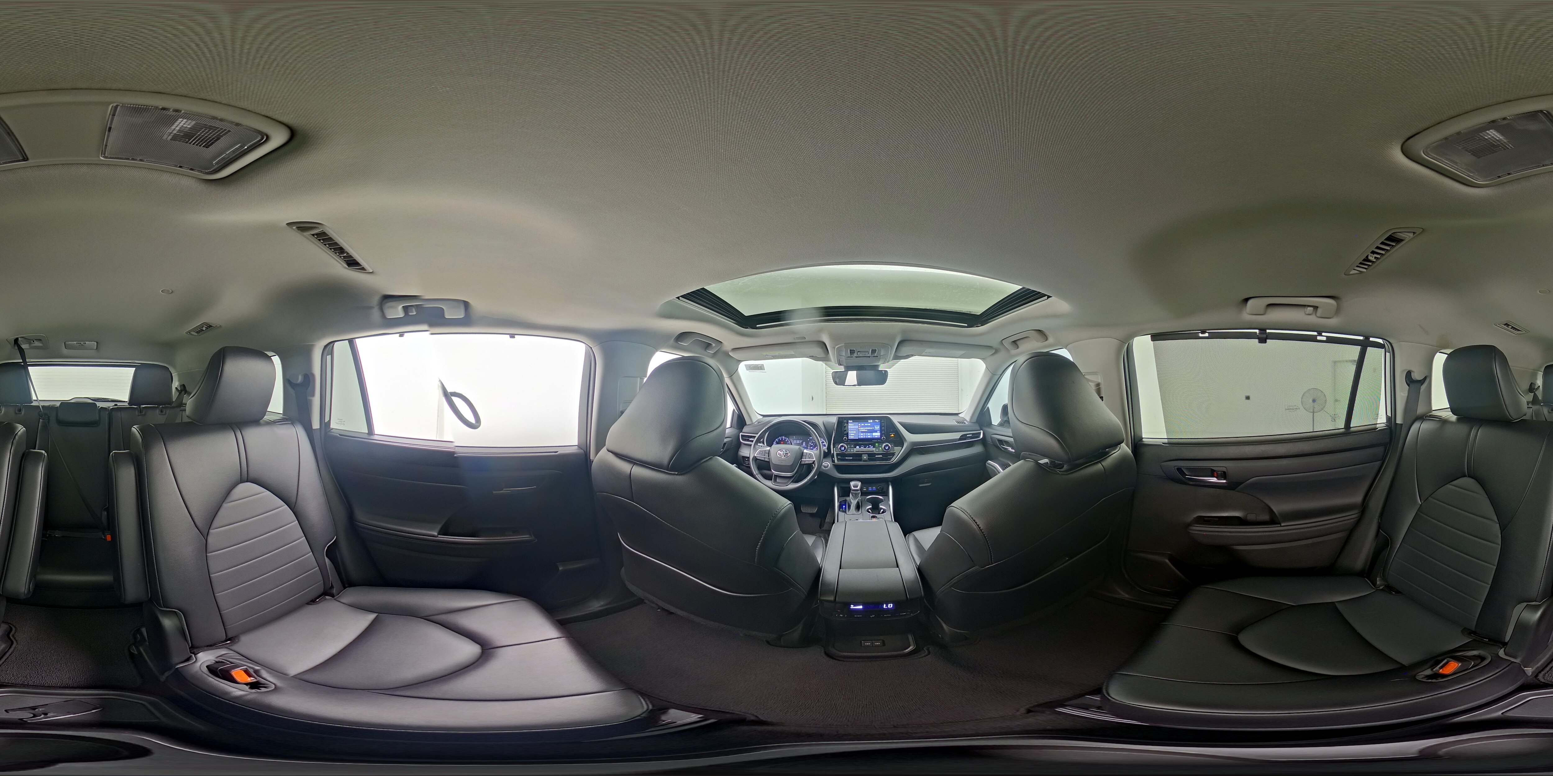 2022 Toyota Highlander XLE - Photo 27