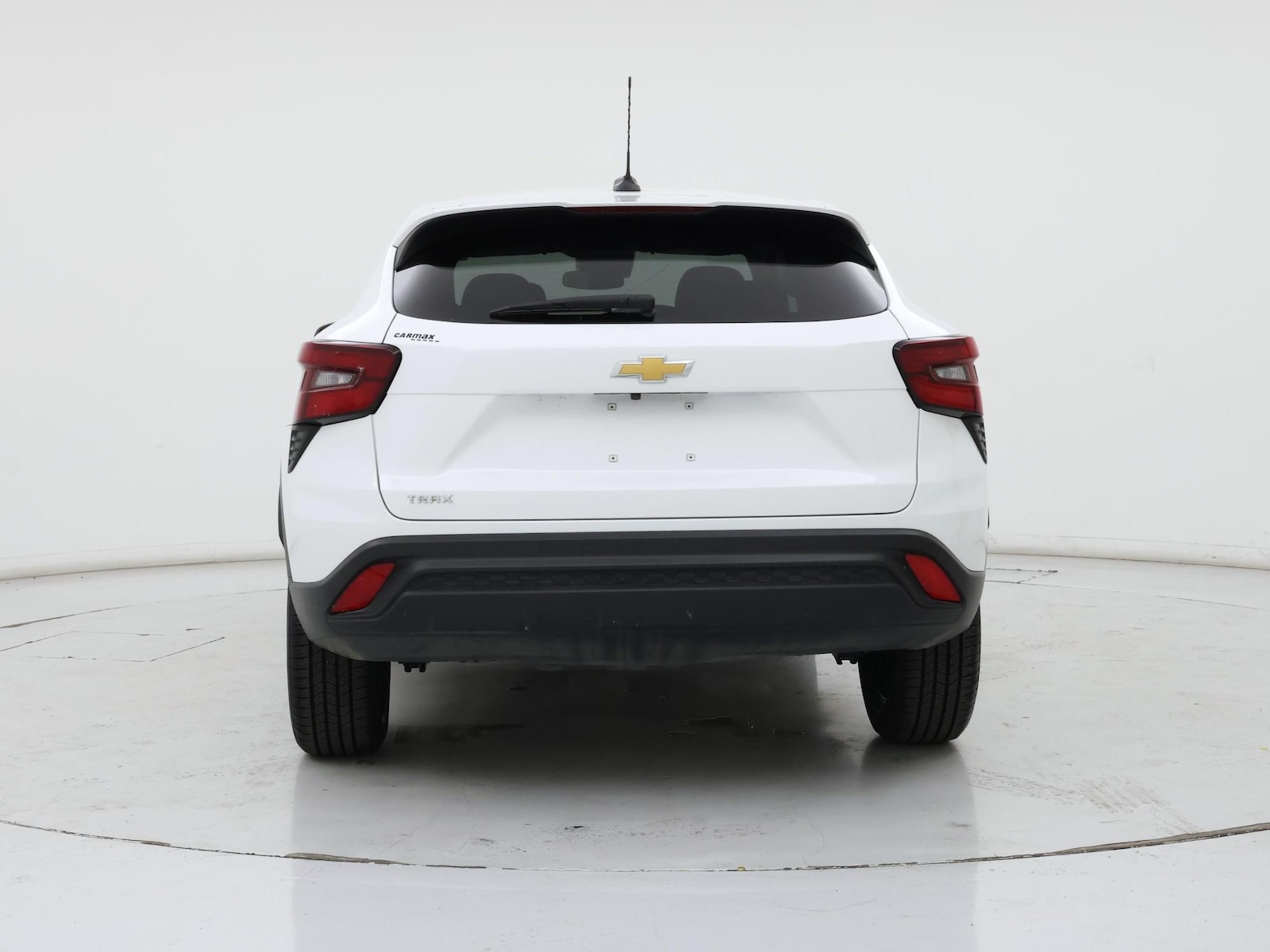 2025 Chevrolet Trax LS - Photo 7
