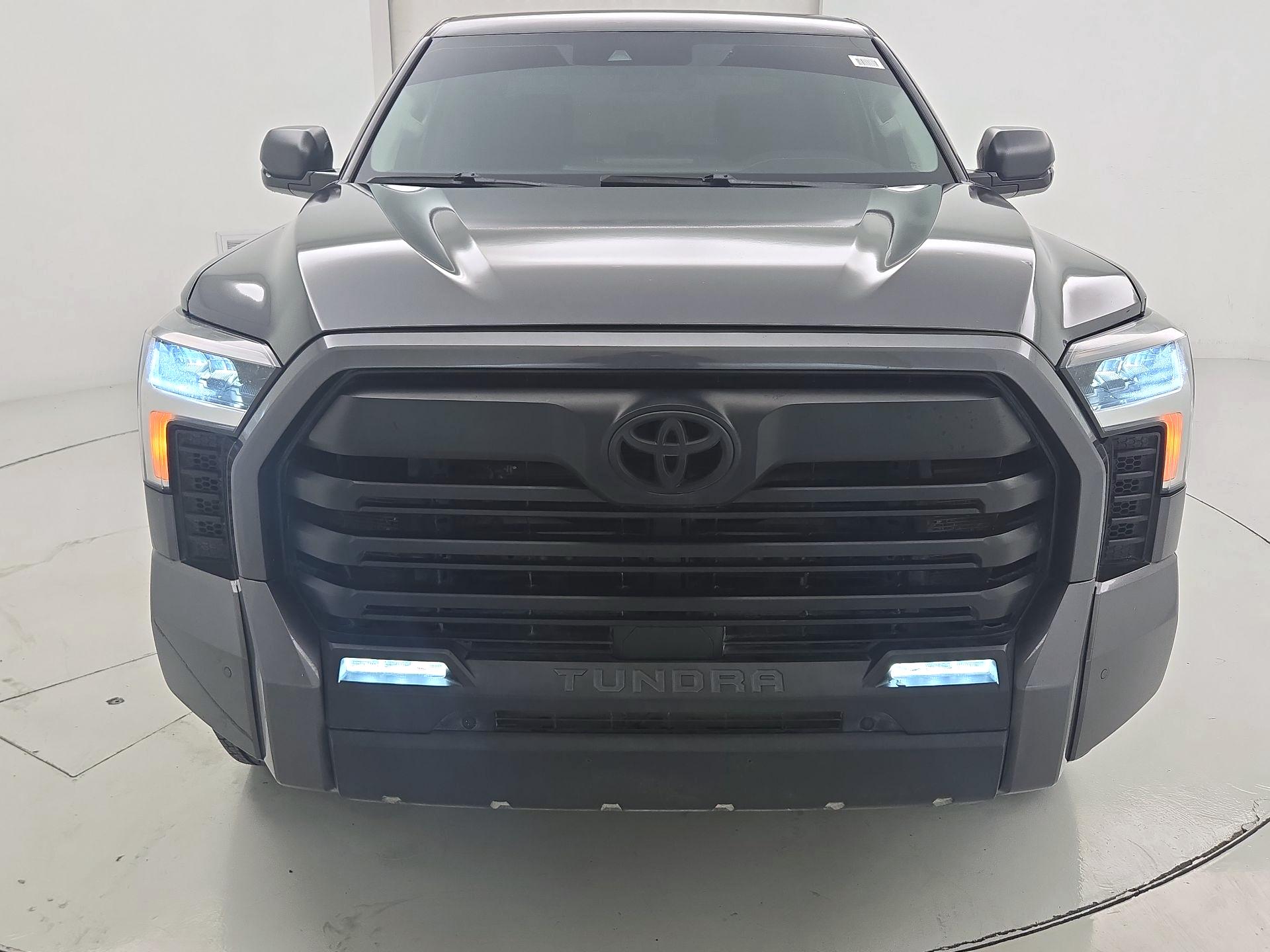 Thumbnail: 2025 Toyota Tundra - 2