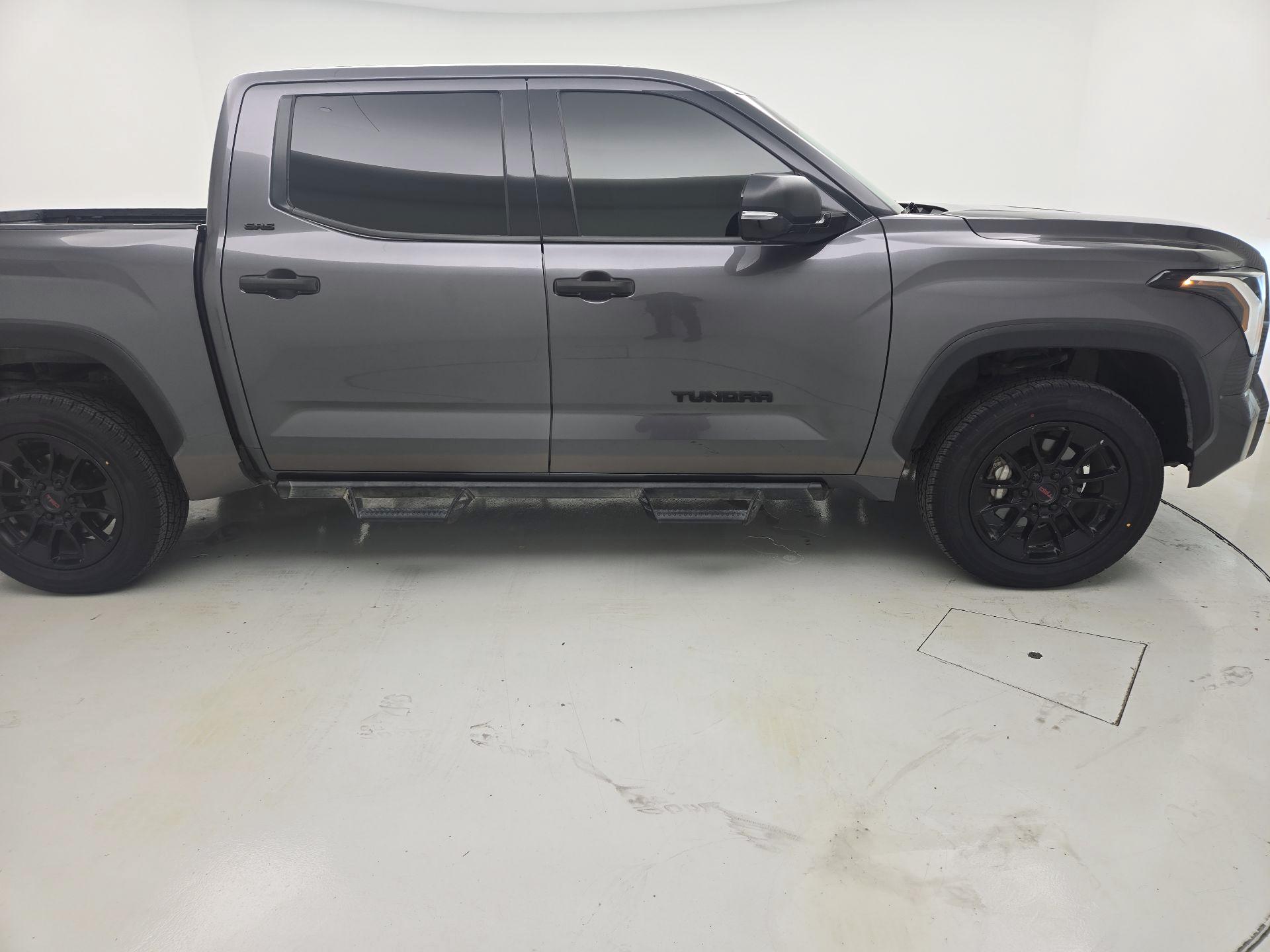 Thumbnail: 2025 Toyota Tundra - 4