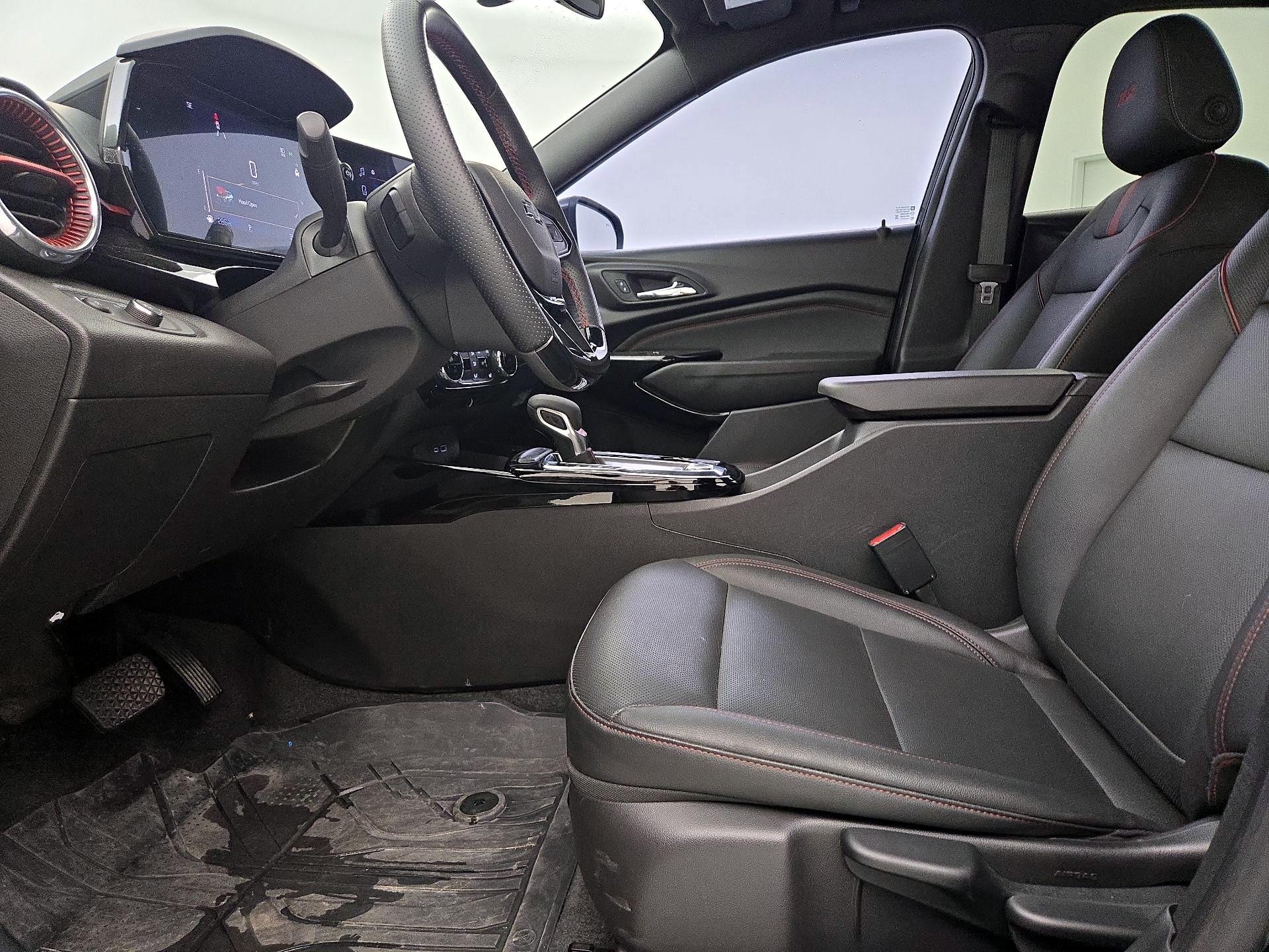 Thumbnail: 2025 Chevrolet Trax - 11