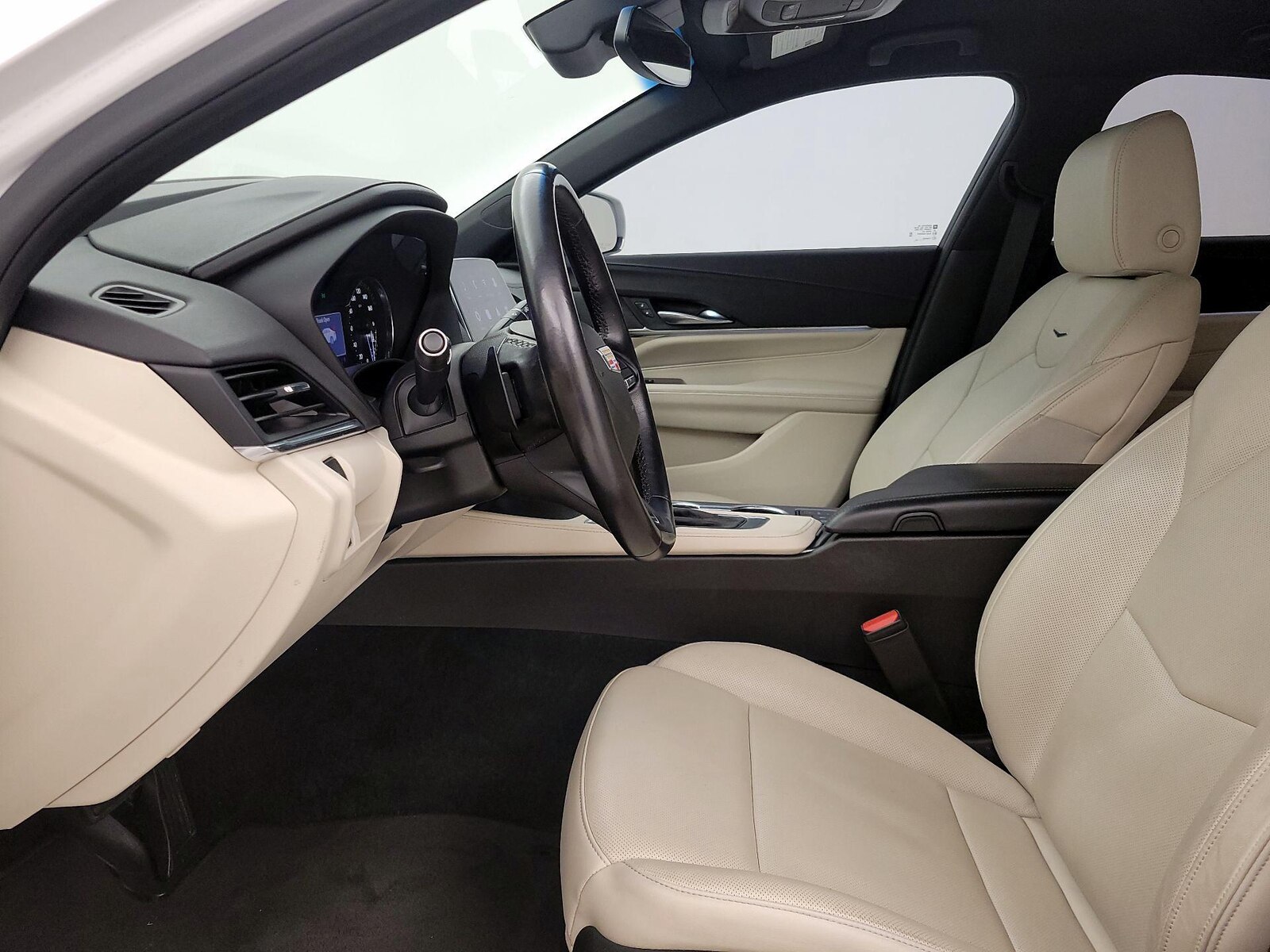 Power Seat(s) & A/C Seat(s)