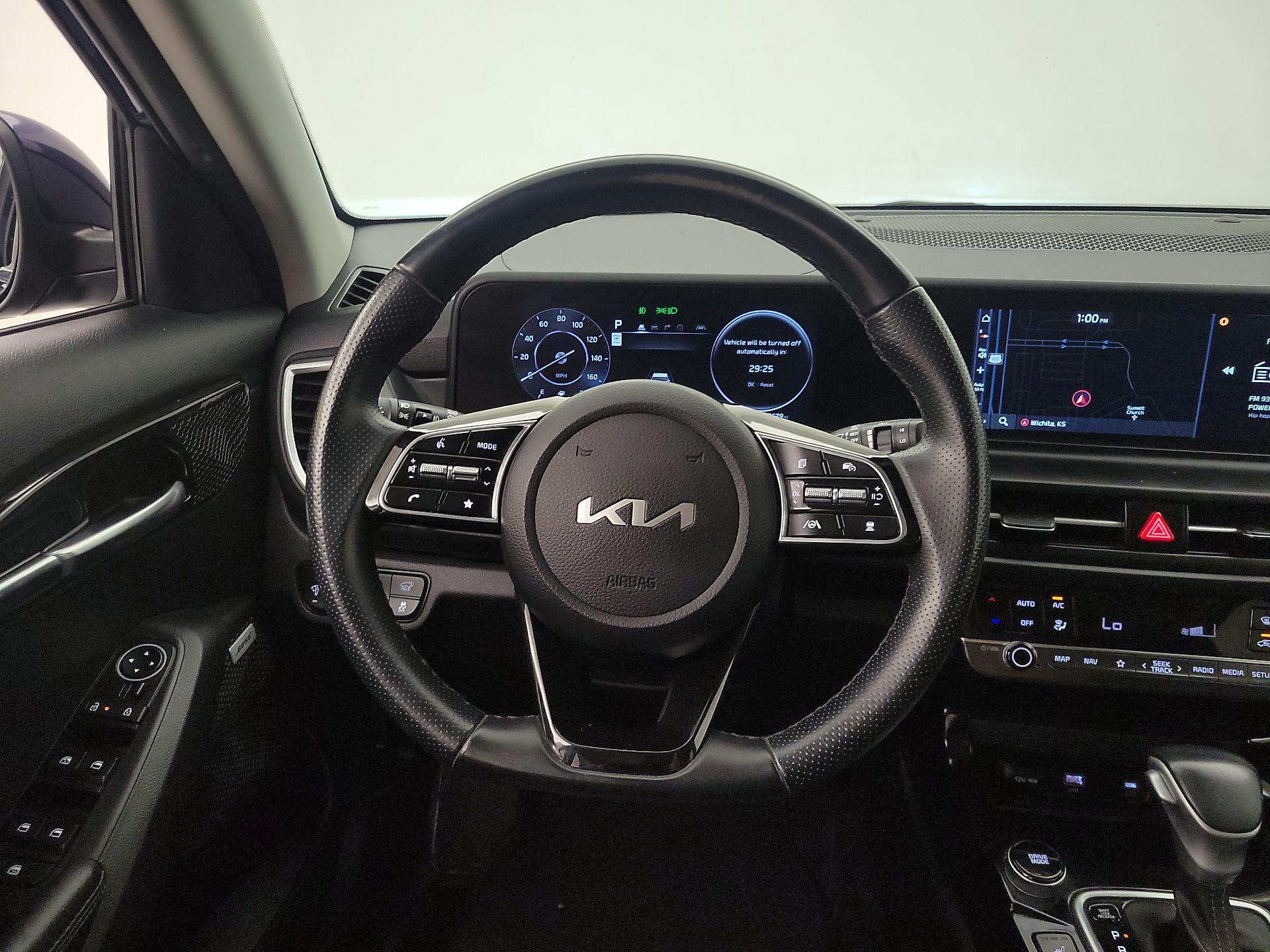 Thumbnail: 2024 Kia Seltos - 10