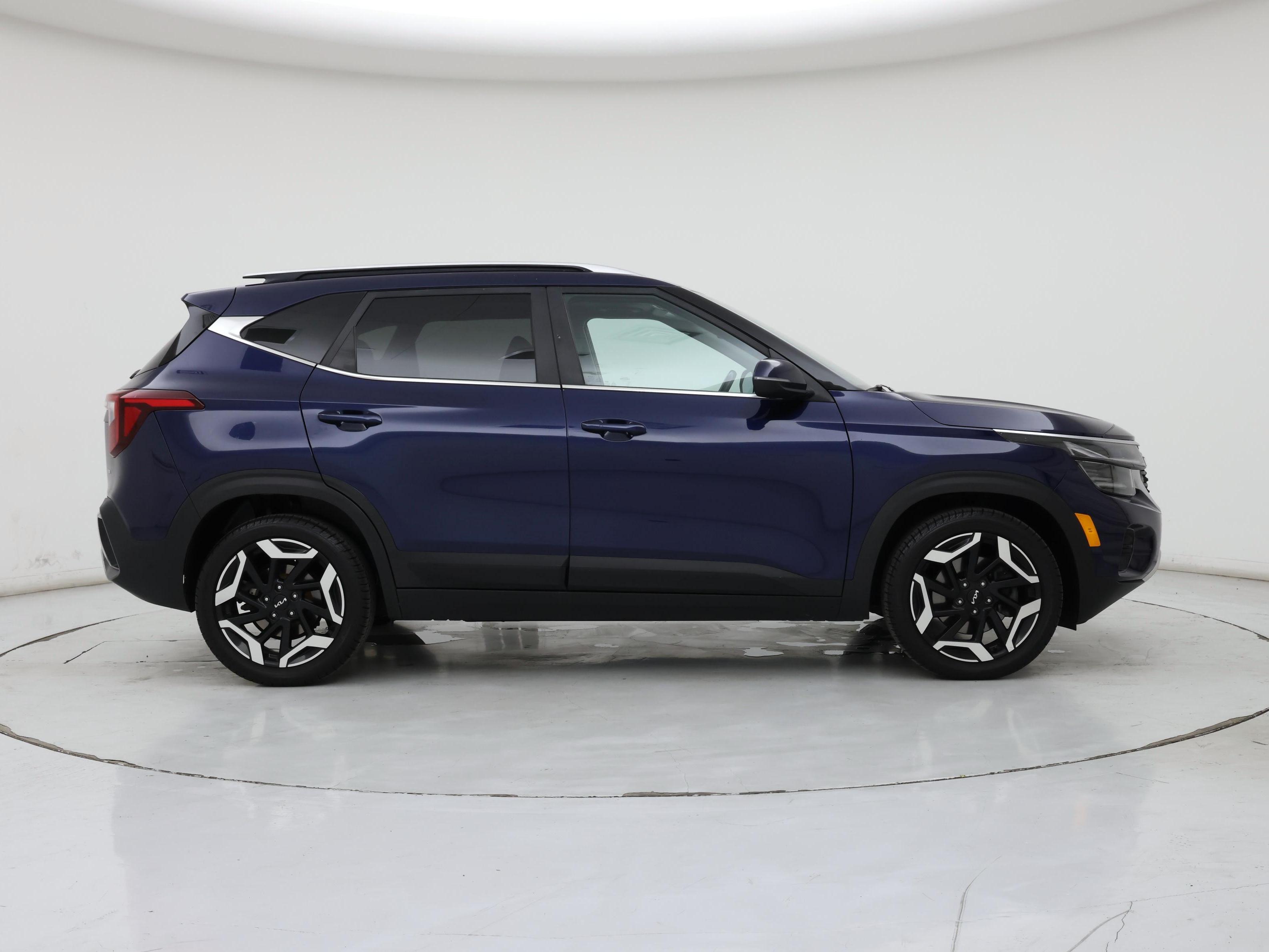 Thumbnail: 2024 Kia Seltos - 7
