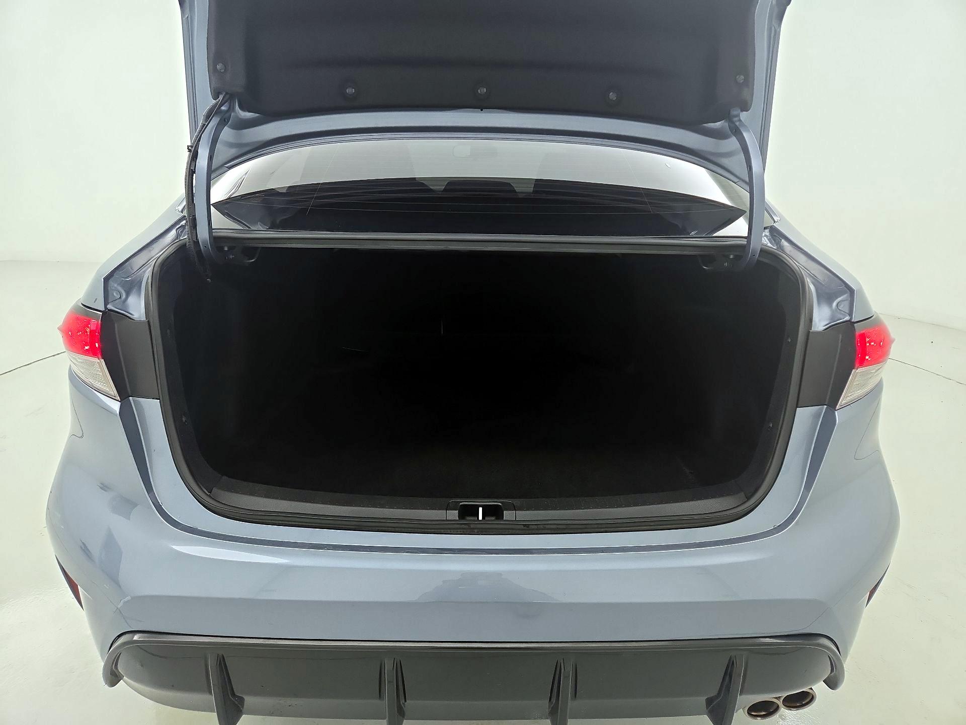 Thumbnail: 2024 Toyota Corolla - 20