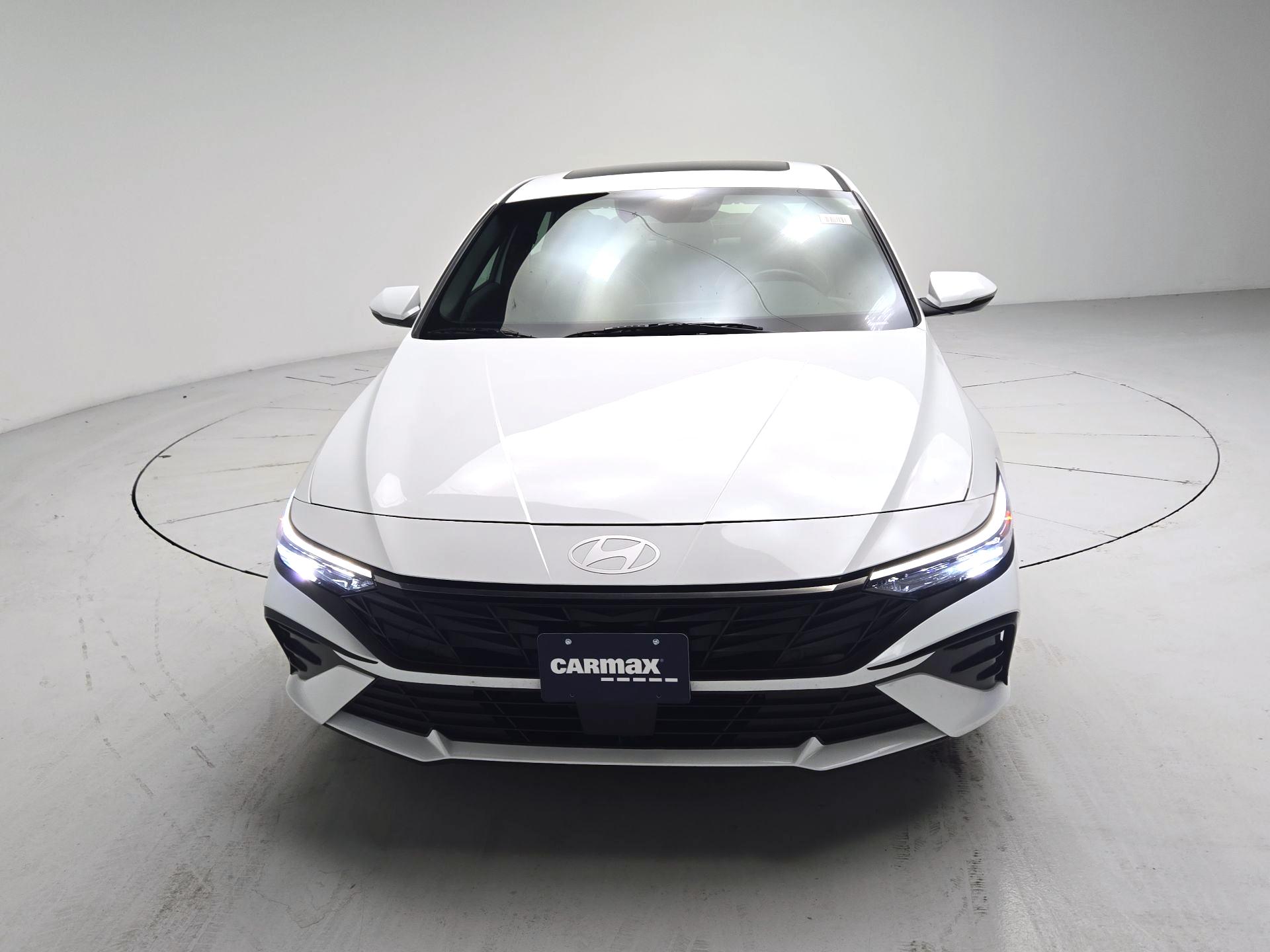 Thumbnail: 2025 Hyundai Elantra - 2