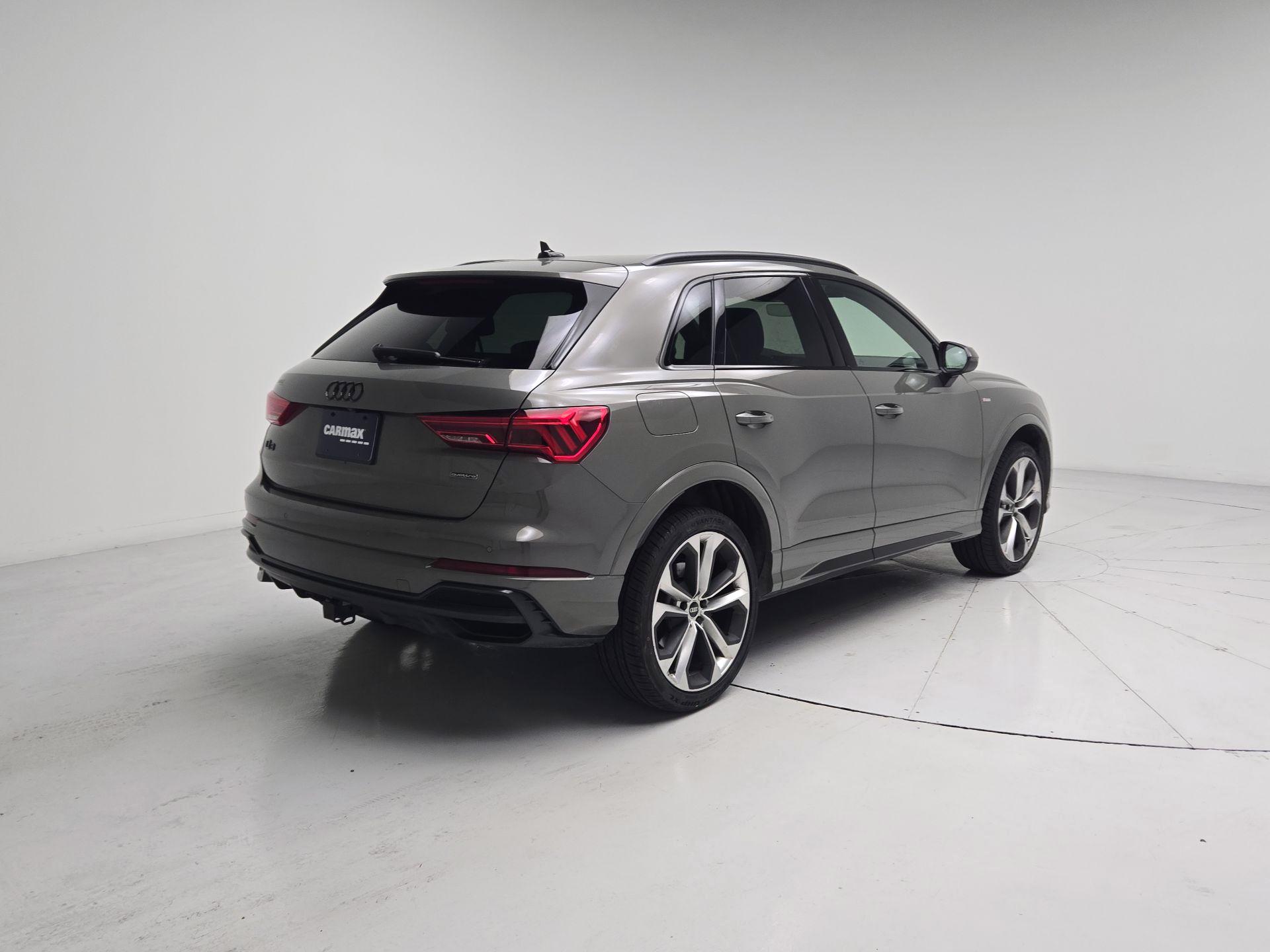 Thumbnail: 2022 Audi Q3 - 5