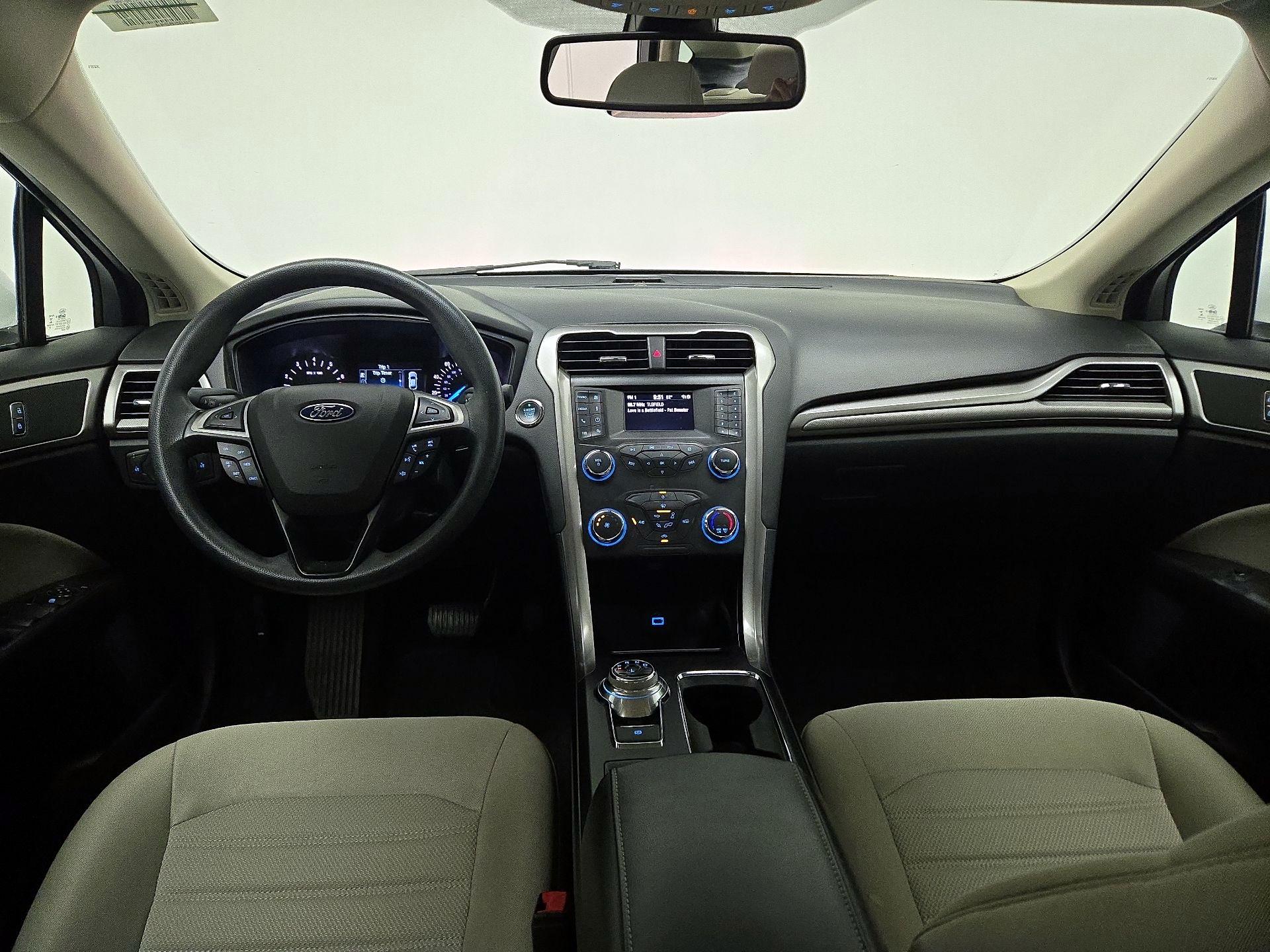 Thumbnail: 2020 Ford Fusion - 9