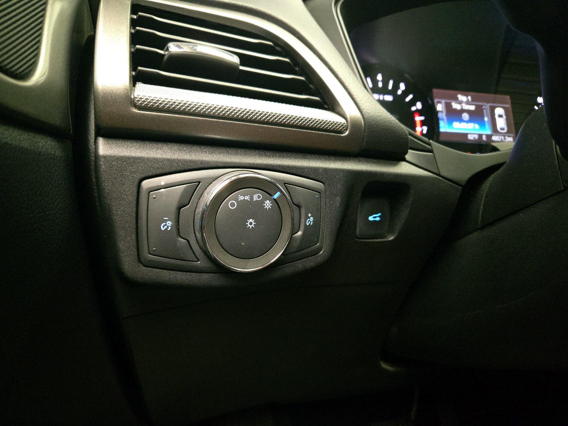 Thumbnail: 2020 Ford Fusion - 13