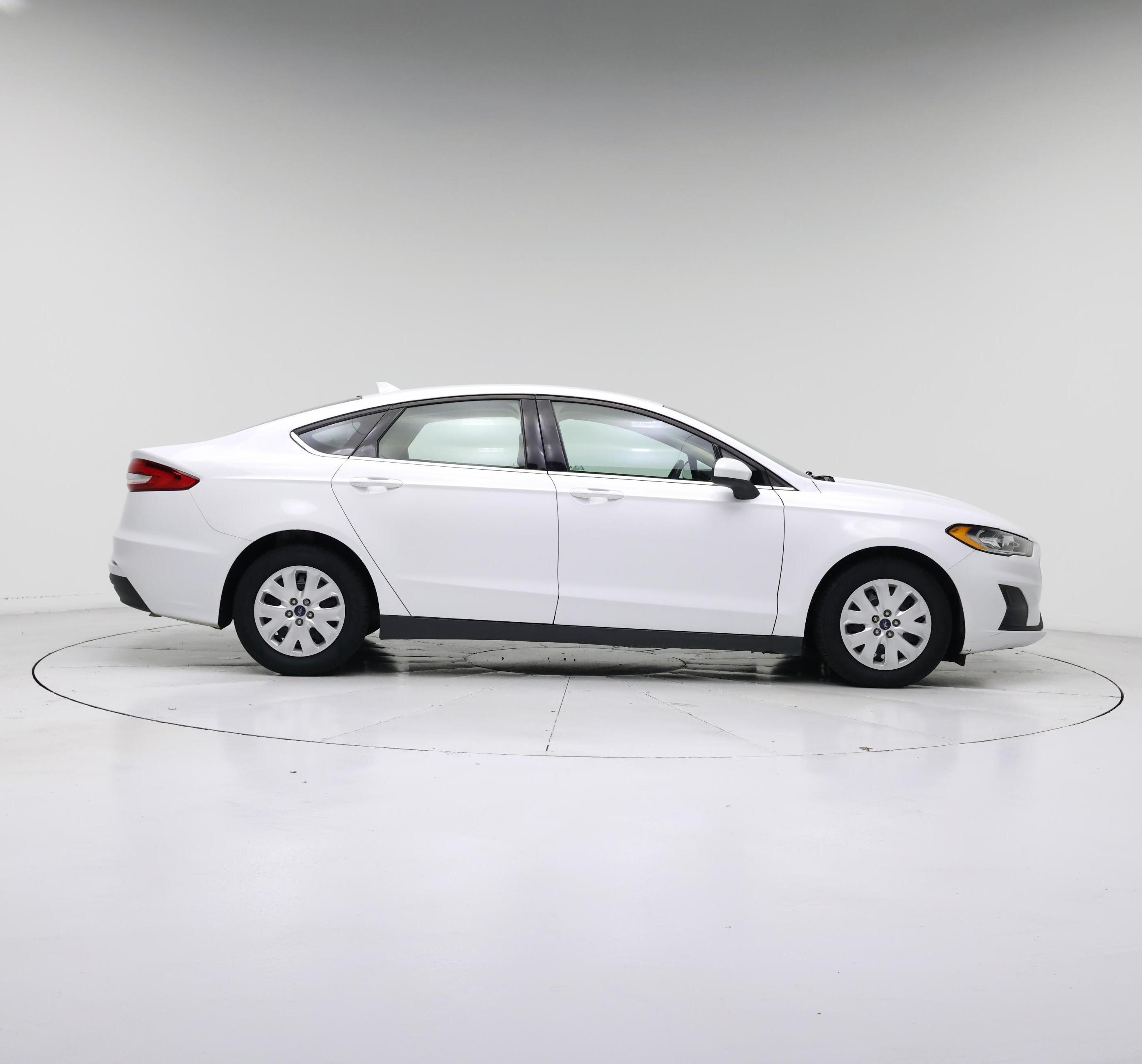 Thumbnail: 2020 Ford Fusion - 7