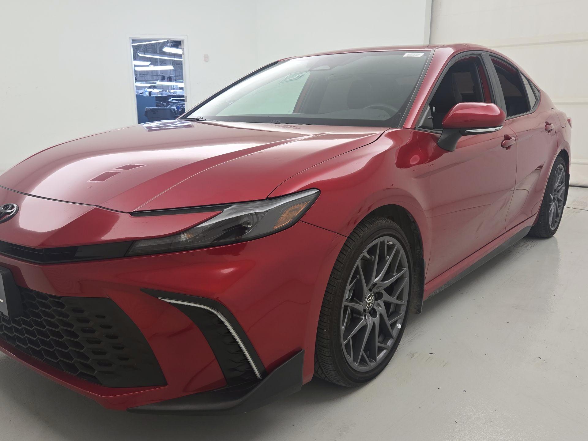Thumbnail: 2025 Toyota Camry - 3