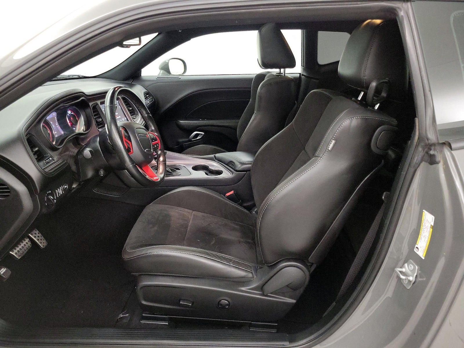 2023 Dodge Challenger R/T - Photo 12