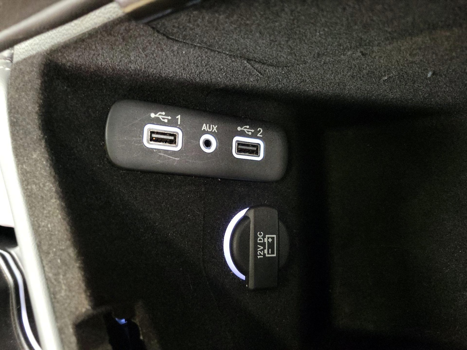 2023 Dodge Challenger R/T - Photo 19