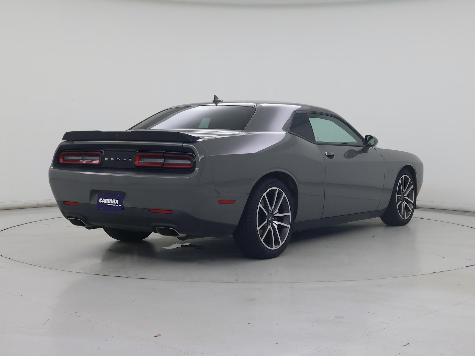 2023 Dodge Challenger R/T - Photo 9