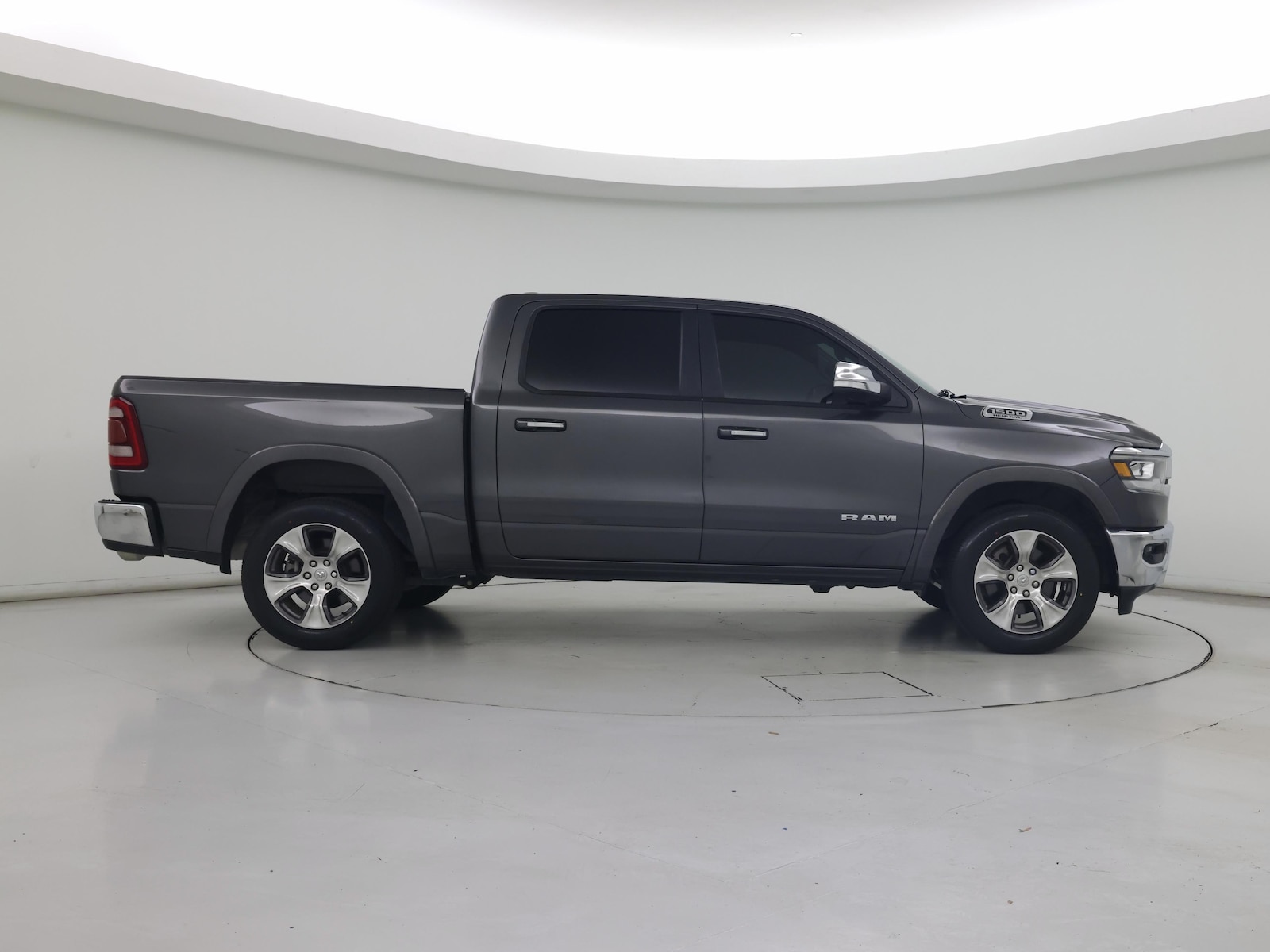 2020 RAM Ram 1500 Pickup Laramie - Photo 8