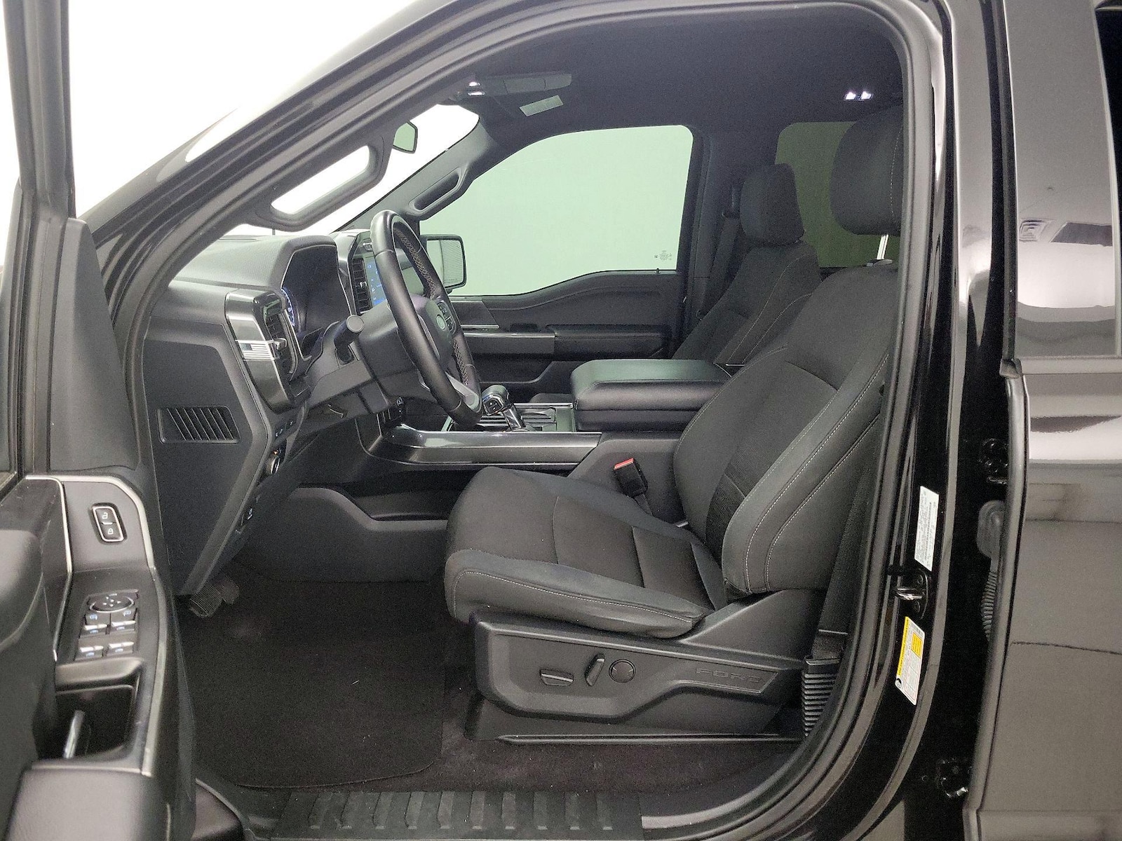 2023 Ford F-150 XLT - Photo 12