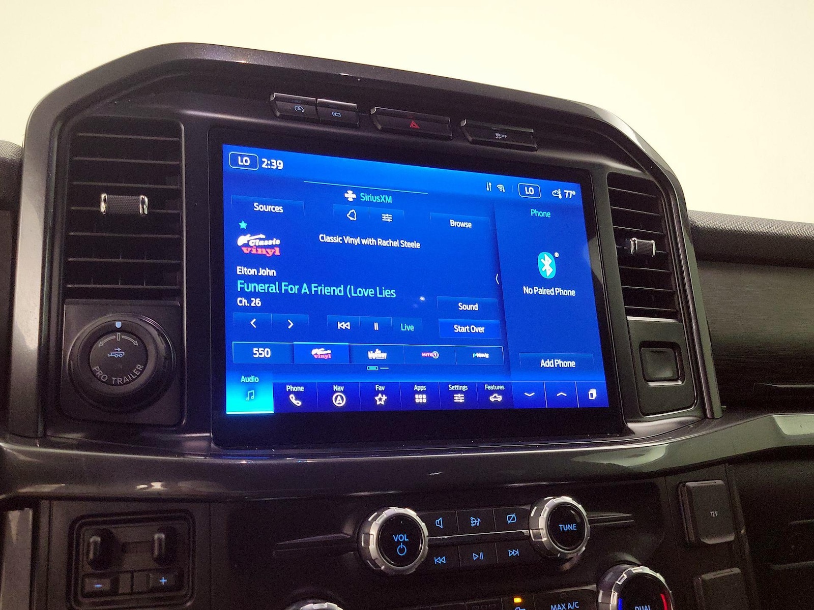 2023 Ford F-150 XLT - Photo 16