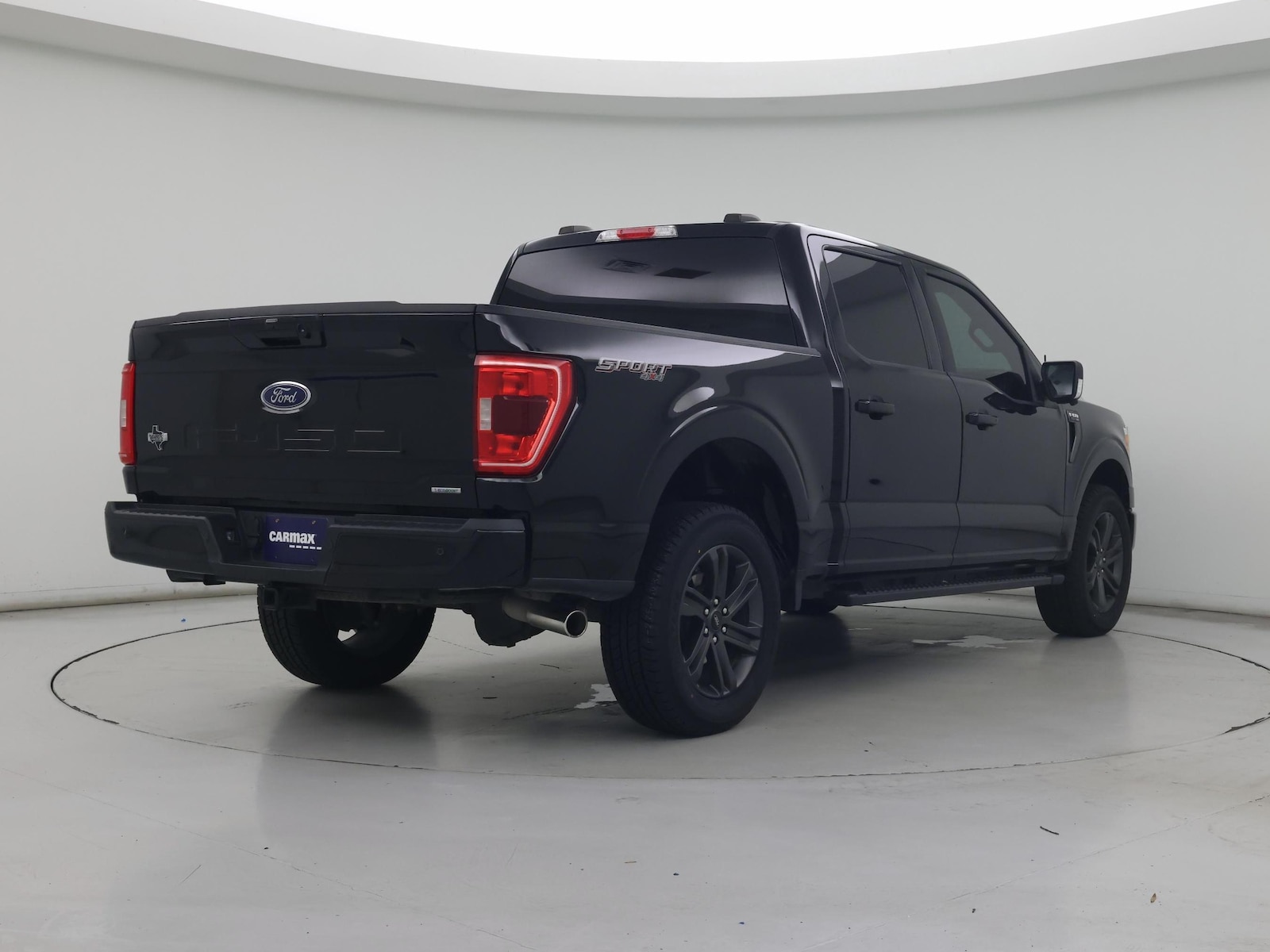 2023 Ford F-150 XLT - Photo 9