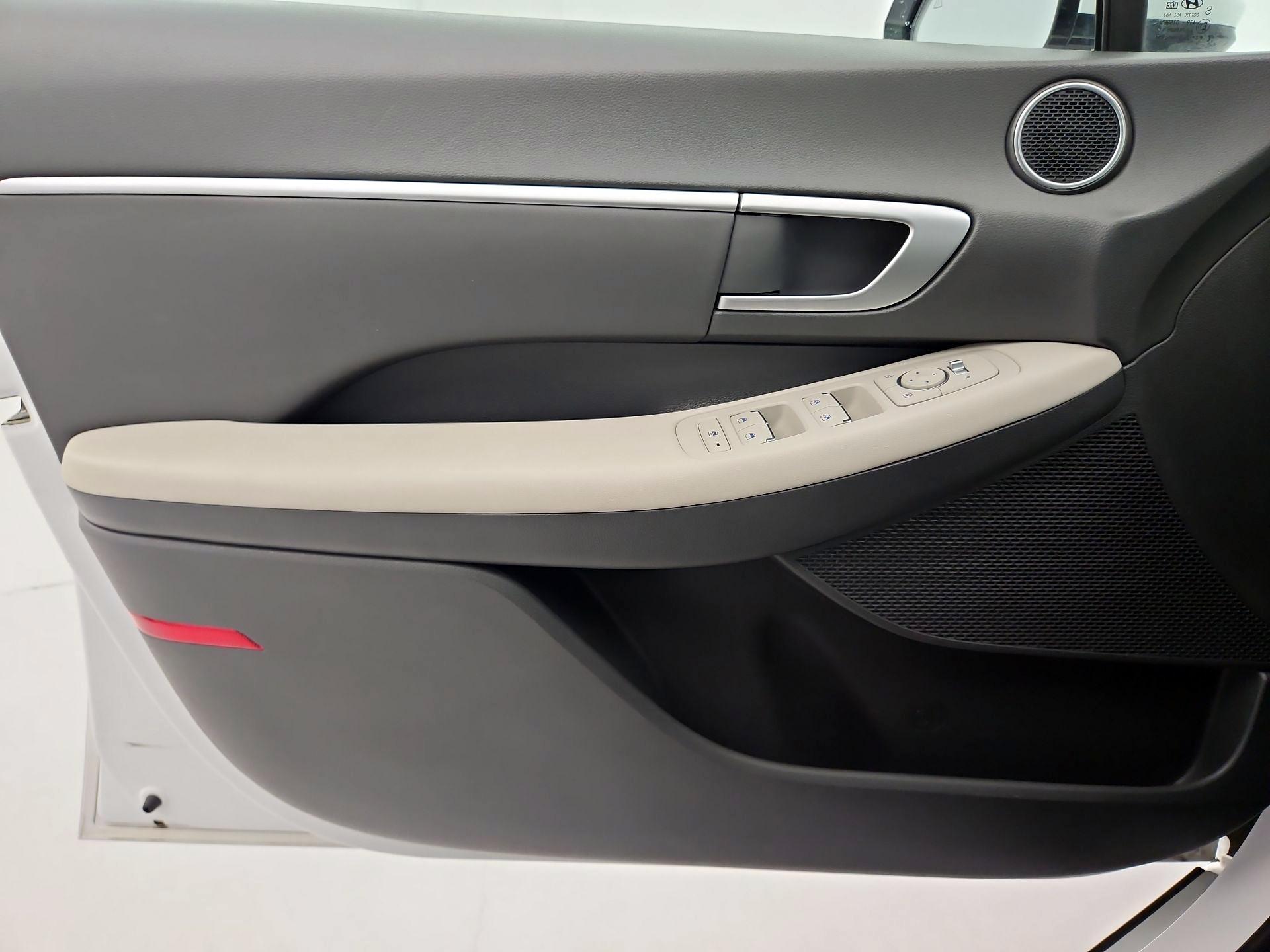 Thumbnail: 2025 Hyundai Sonata - 12