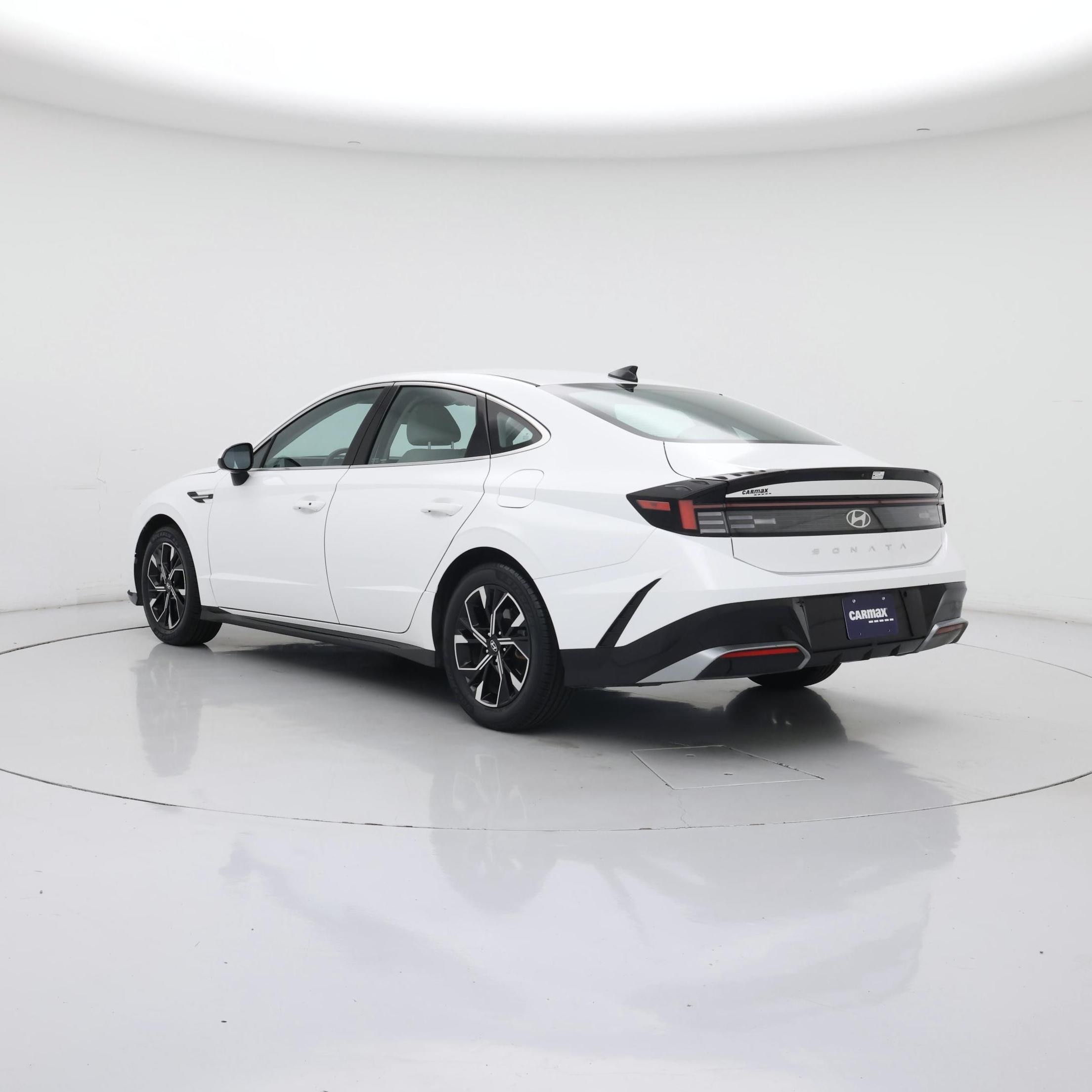 Thumbnail: 2025 Hyundai Sonata - 2