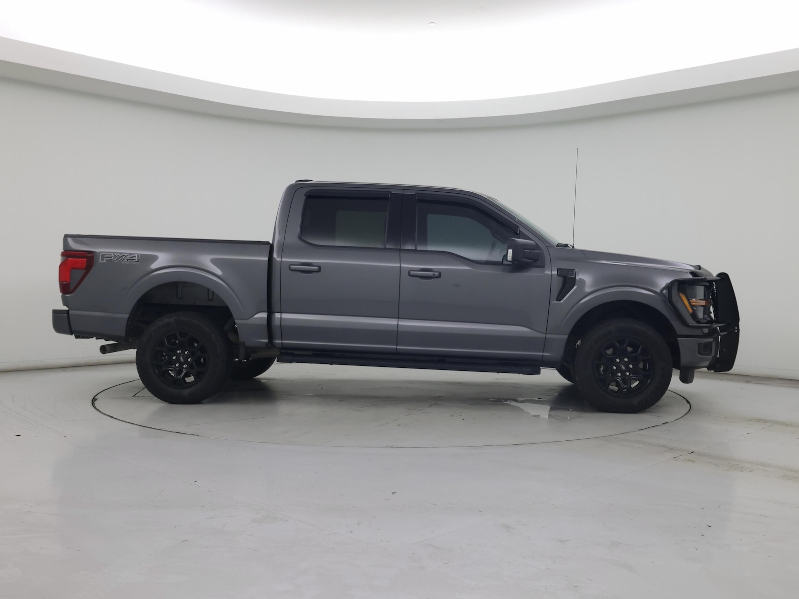 2024 Ford F-150 XLT - Photo 8