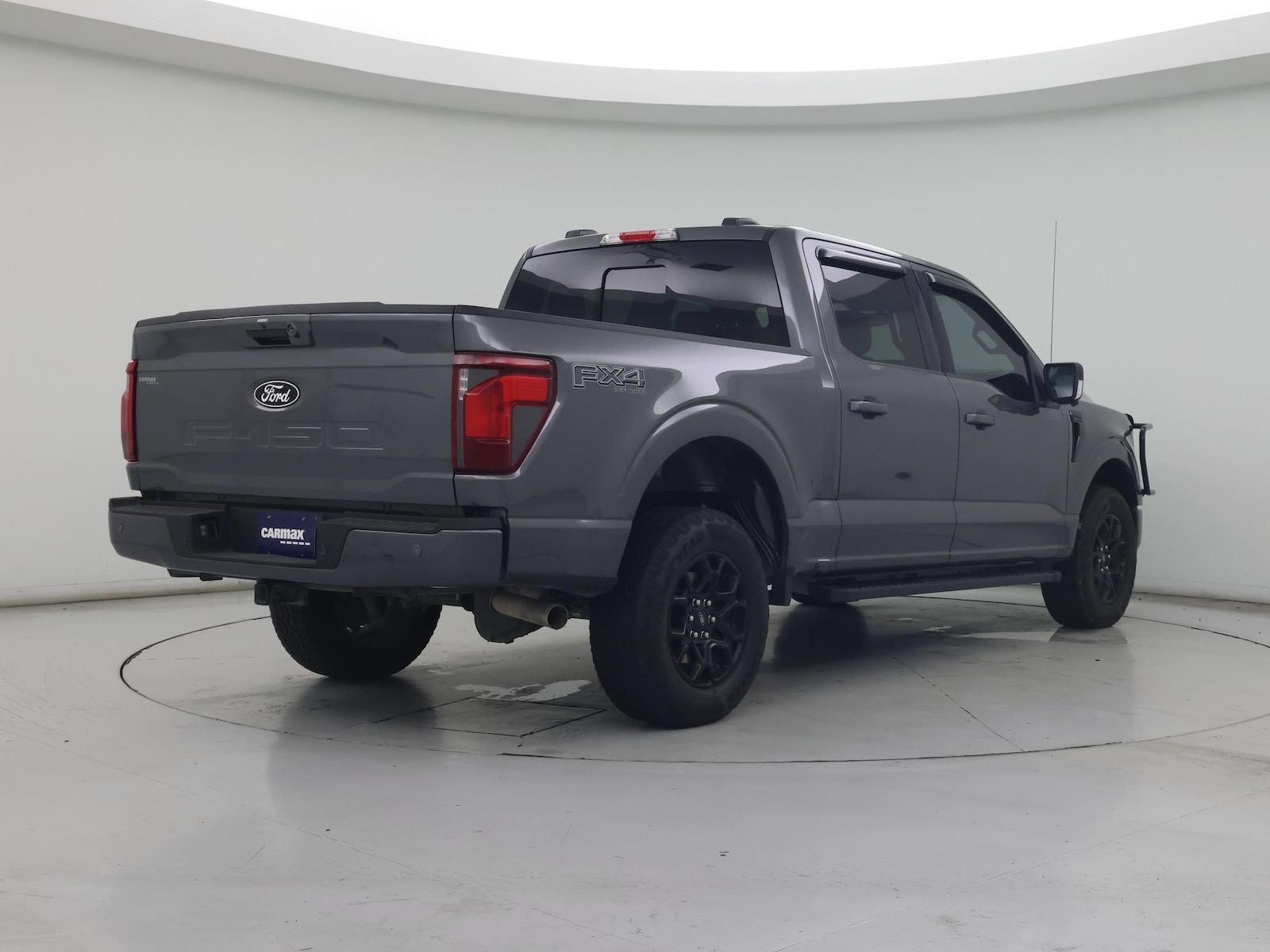 2024 Ford F-150 XLT - Photo 9