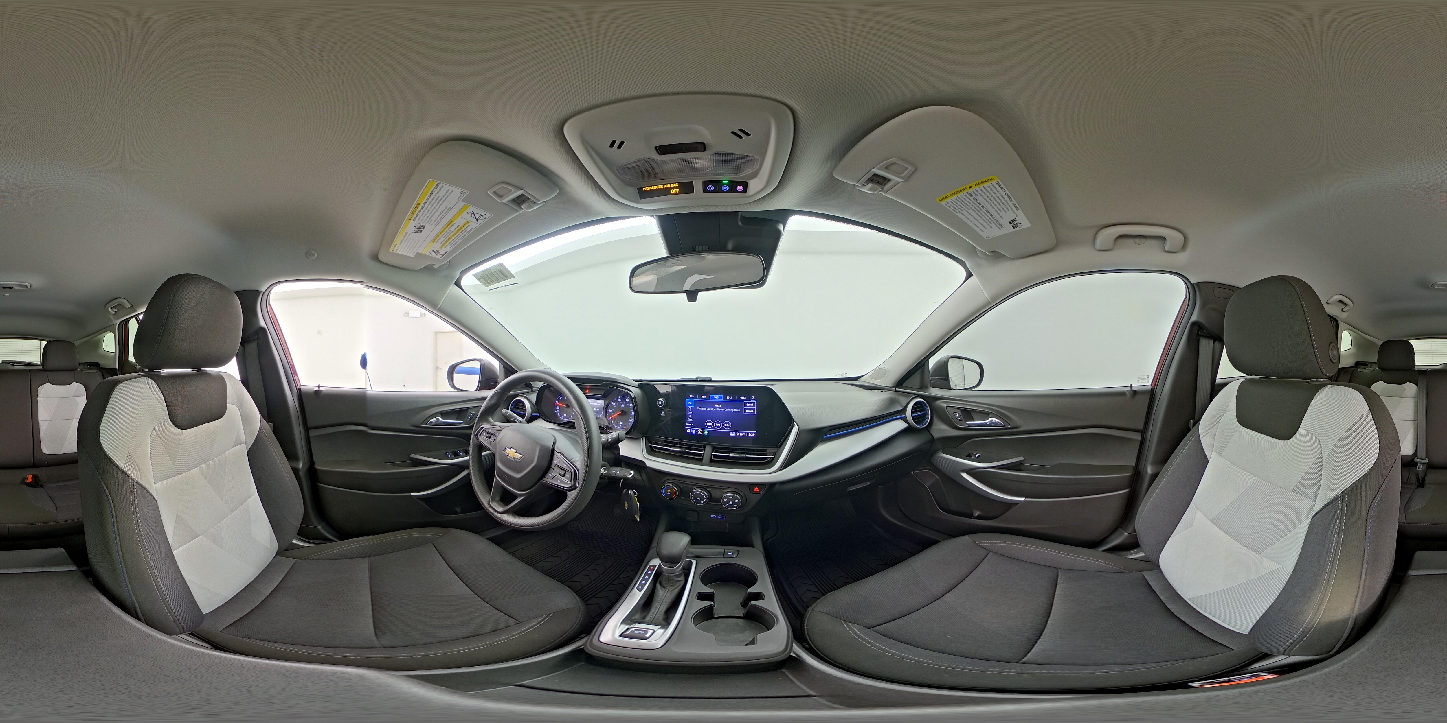 2024 Chevrolet Trax LS - Photo 23