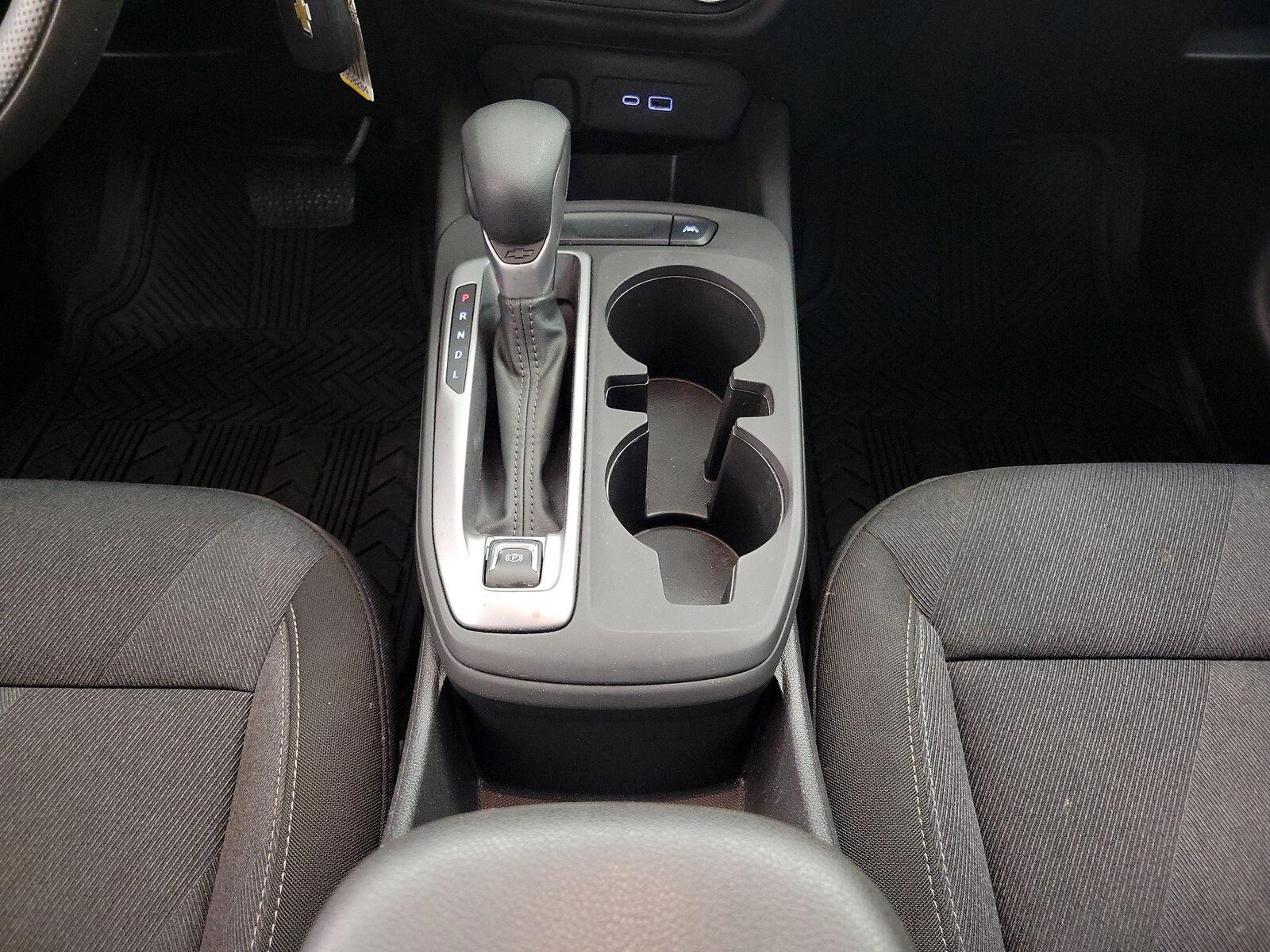 2024 Chevrolet Trax LS - Photo 18