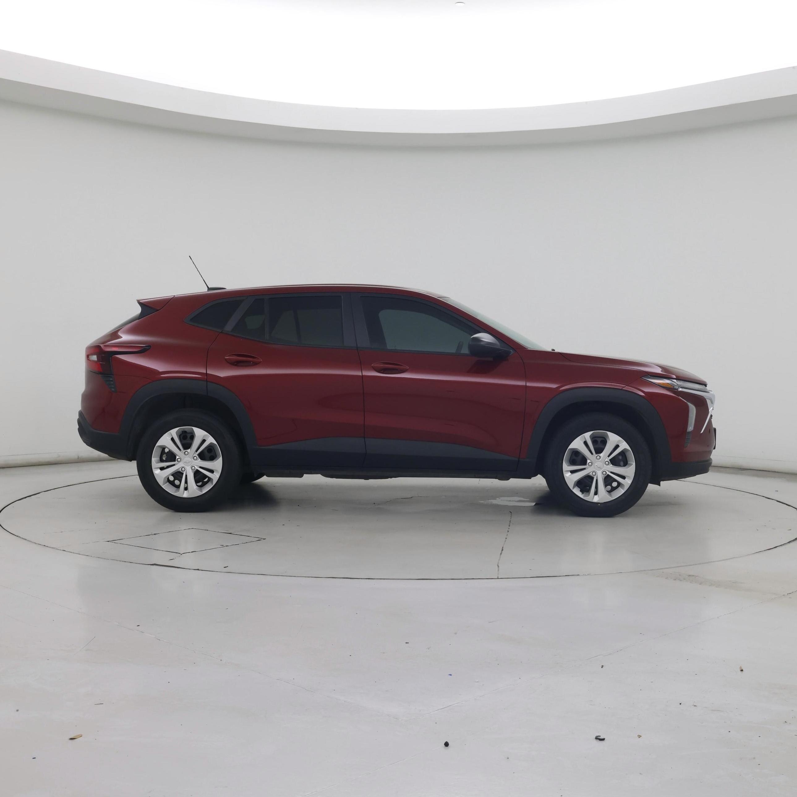 Thumbnail: 2024 Chevrolet Trax - 7