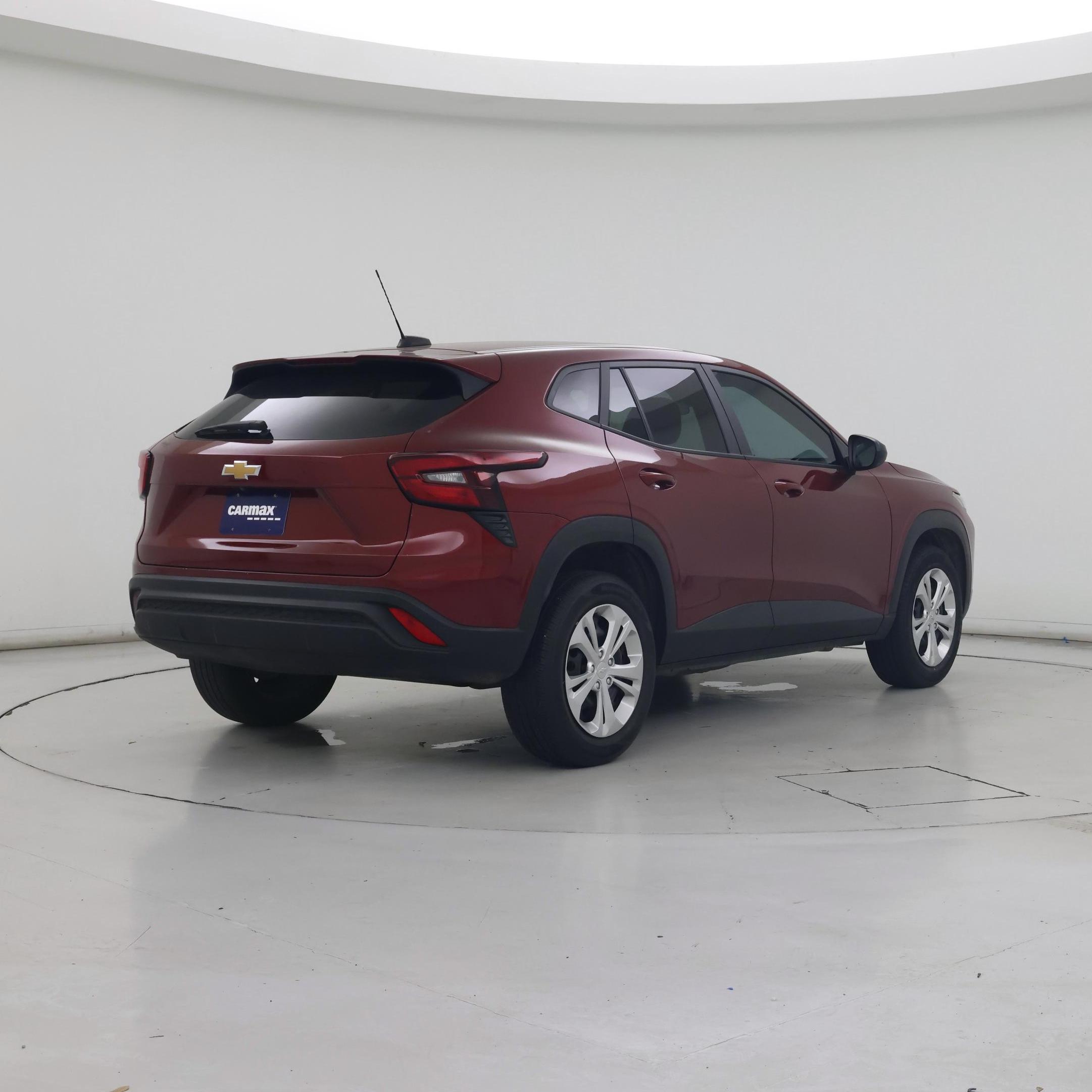 Thumbnail: 2024 Chevrolet Trax - 8