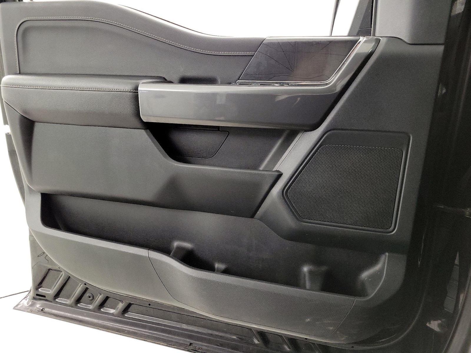 2023 Ford F-150 XLT - Photo 13