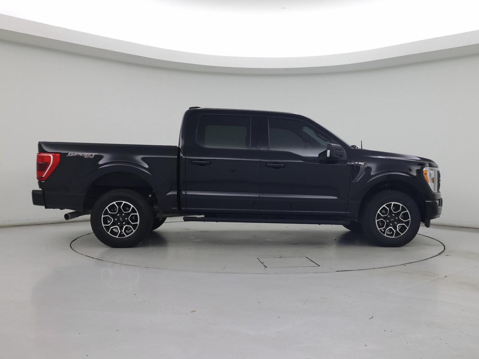 2023 Ford F-150 XLT - Photo 8