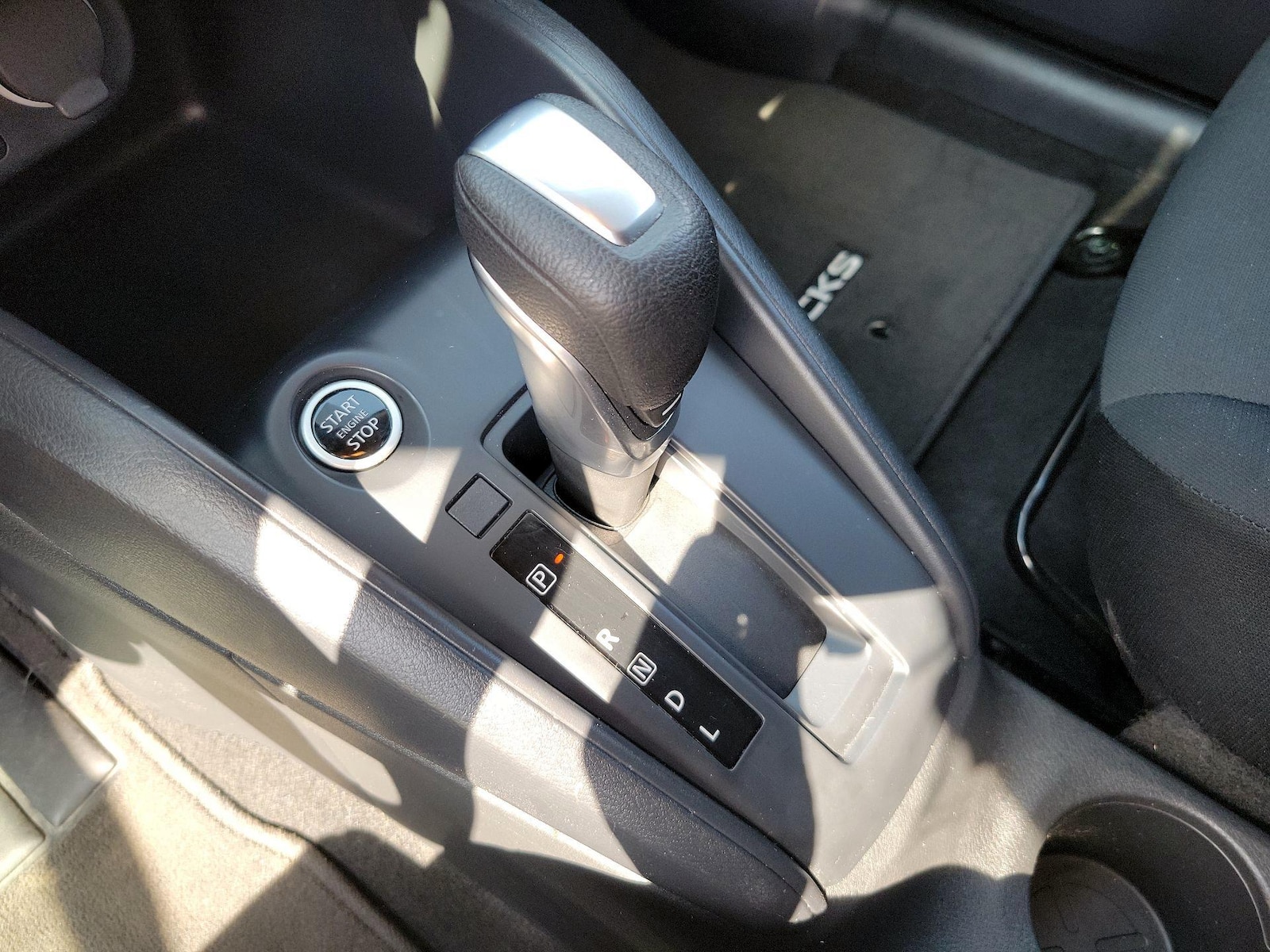 2024 Nissan Kicks S - Photo 18