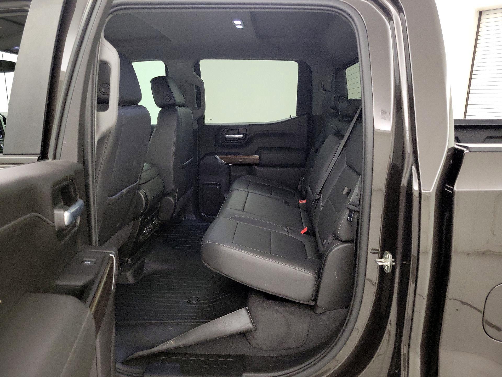 Thumbnail: 2021 Chevrolet Silverado 1500 - 19