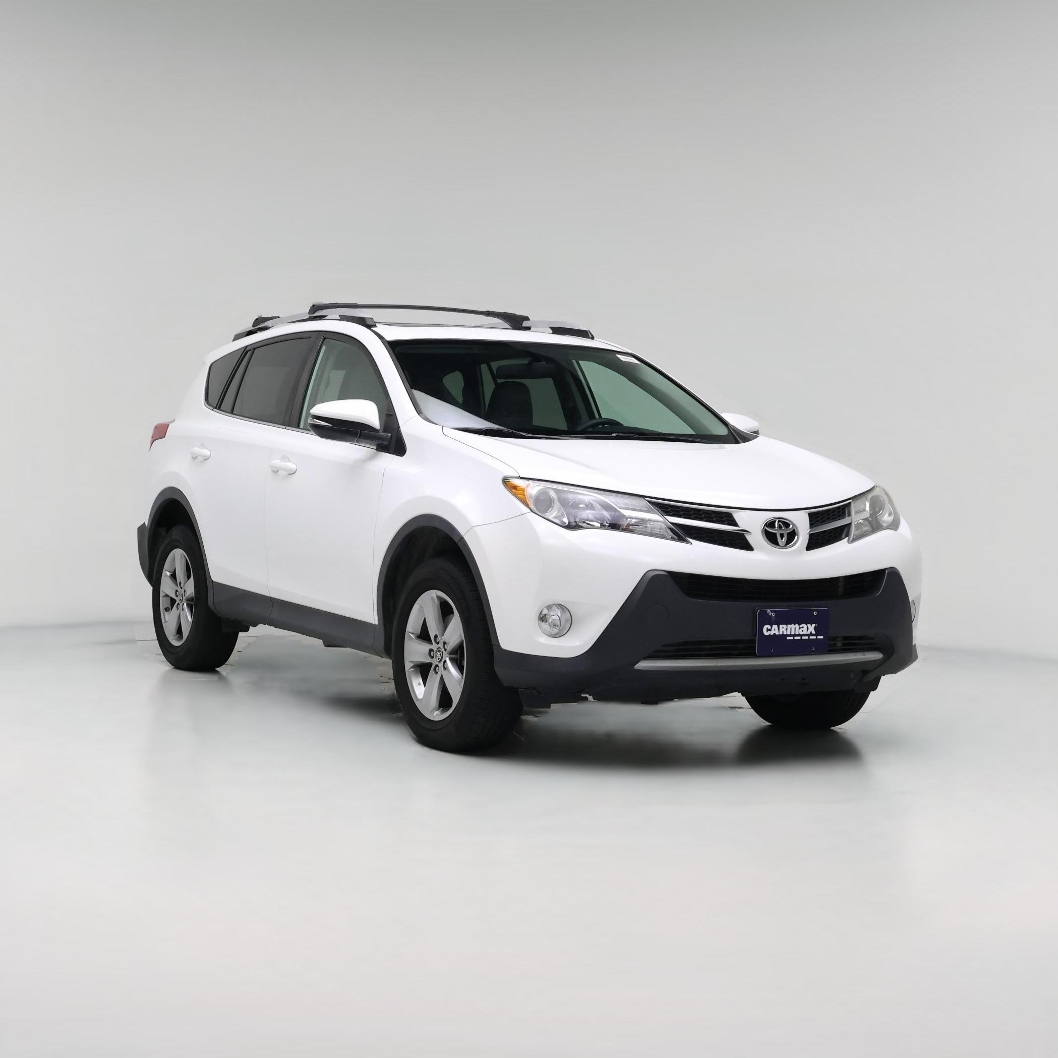 Thumbnail: 2015 Toyota RAV4 - 1
