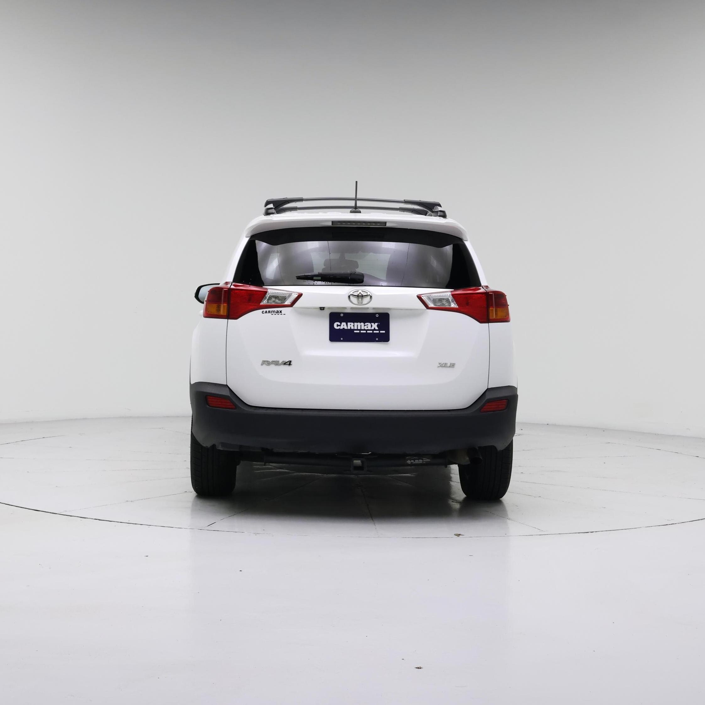 Thumbnail: 2015 Toyota RAV4 - 6