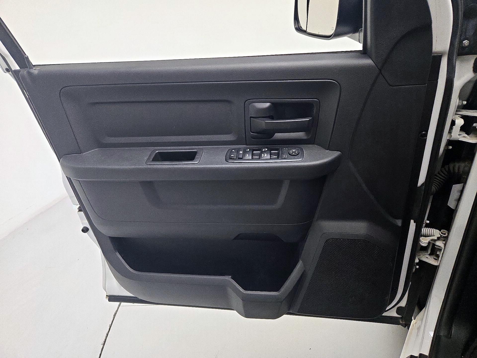 Thumbnail: 2017 RAM 3500 - 10