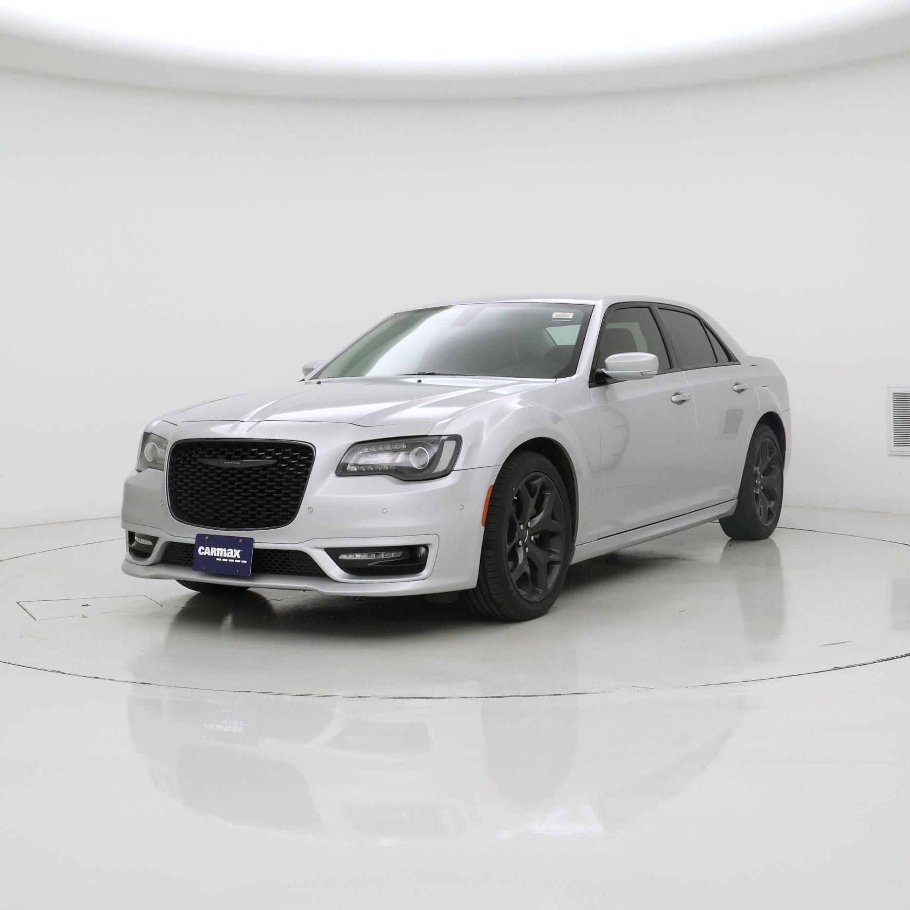 Thumbnail: 2022 Chrysler 300 - 4