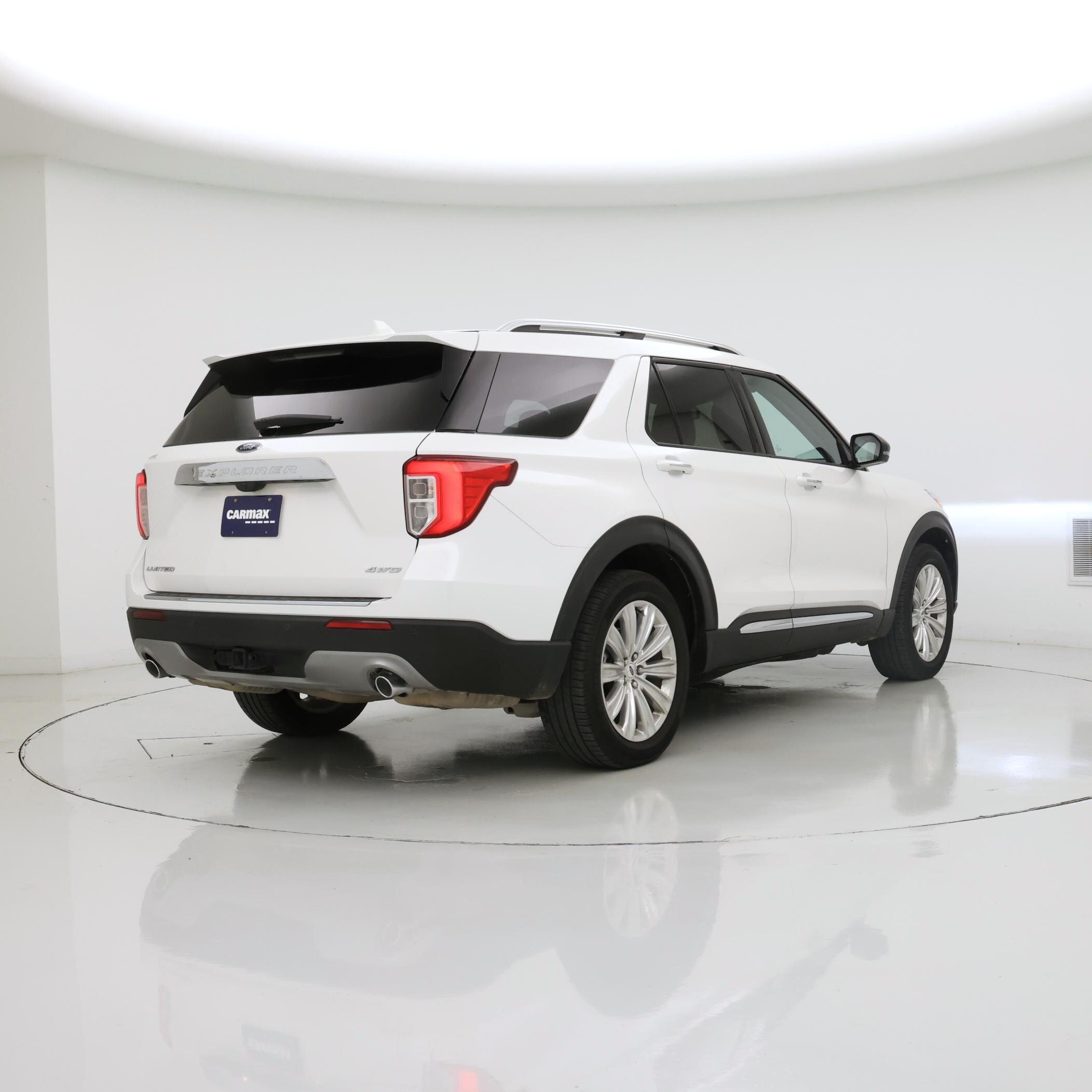 Thumbnail: 2024 Ford Explorer - 8