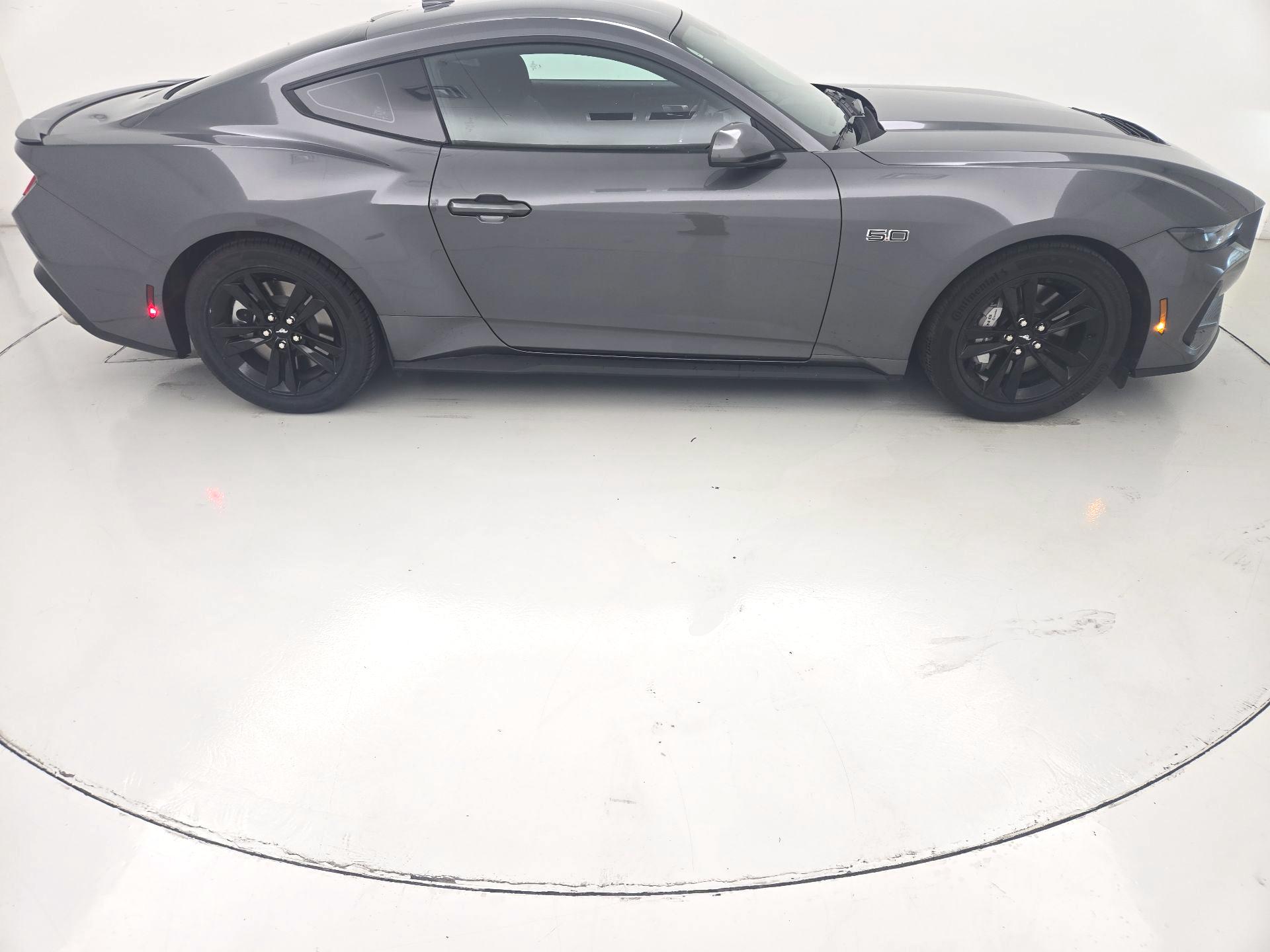 Thumbnail: 2026 Ford Mustang - 4