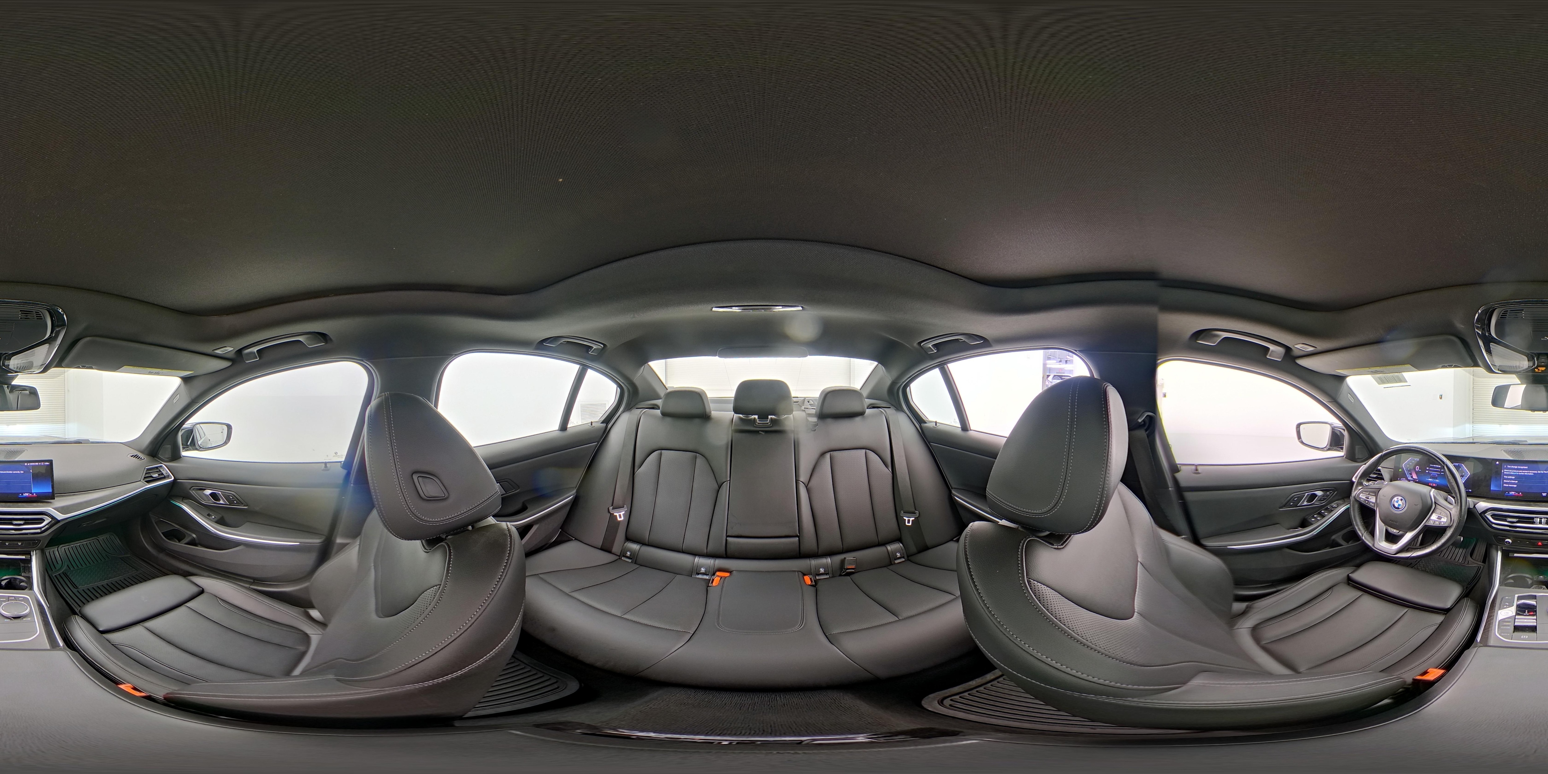 2024 BMW 3 Series 330e - Photo 26