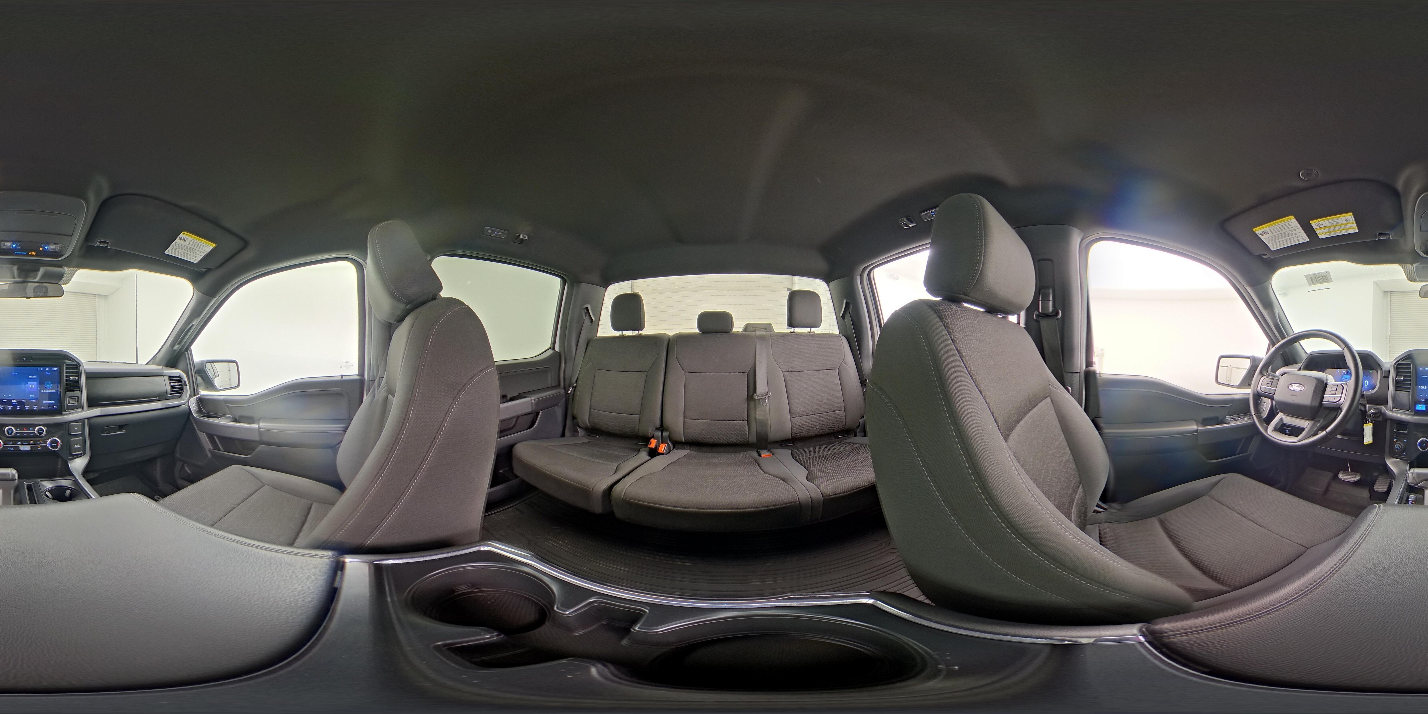 2025 Ford F-150 XLT - Photo 22