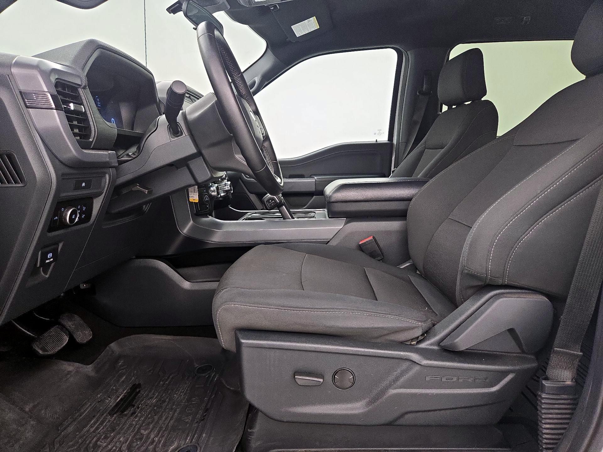 Thumbnail: 2025 Ford F-150 - 9