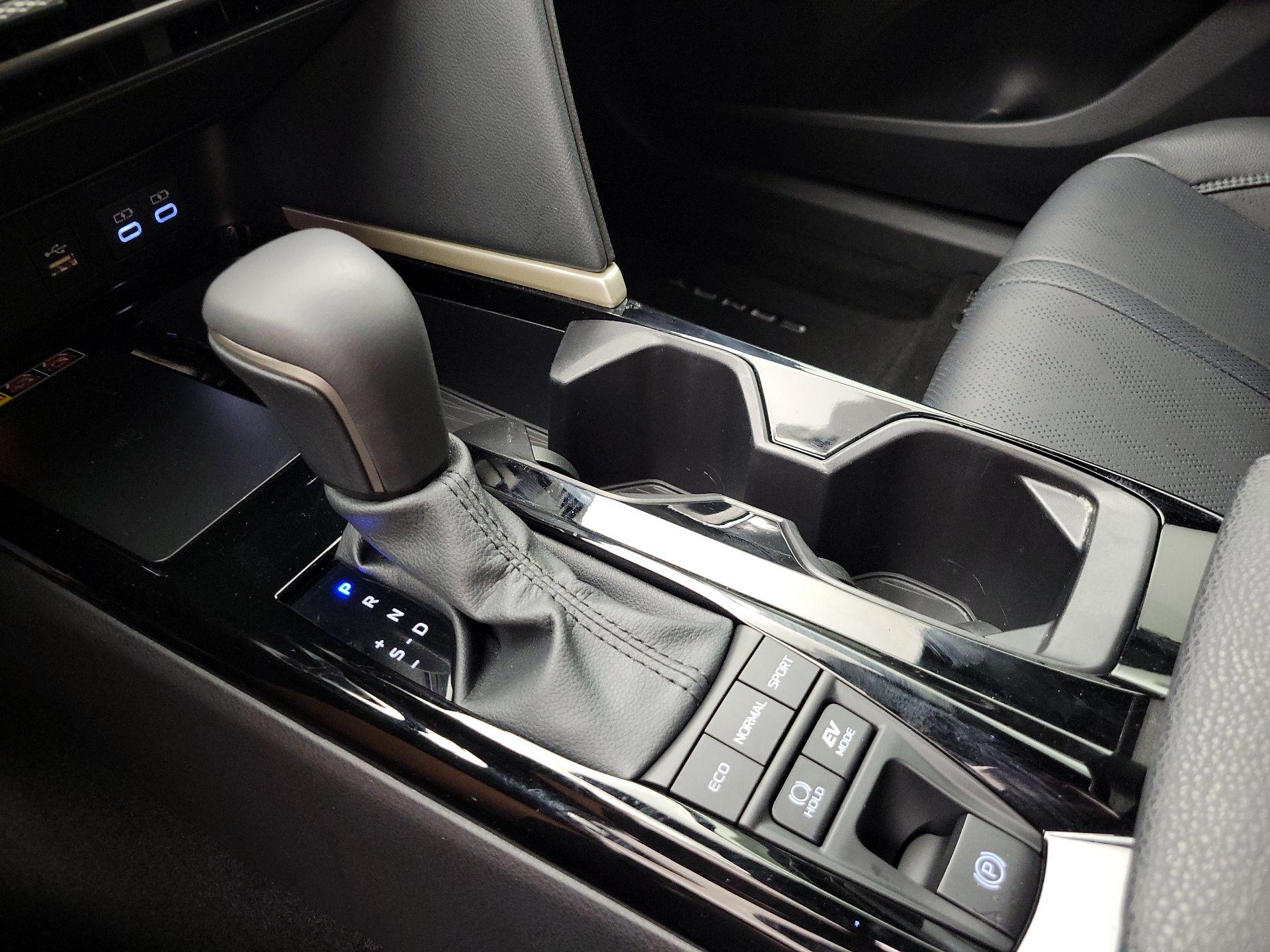 Thumbnail: 2026 Toyota Camry - 18