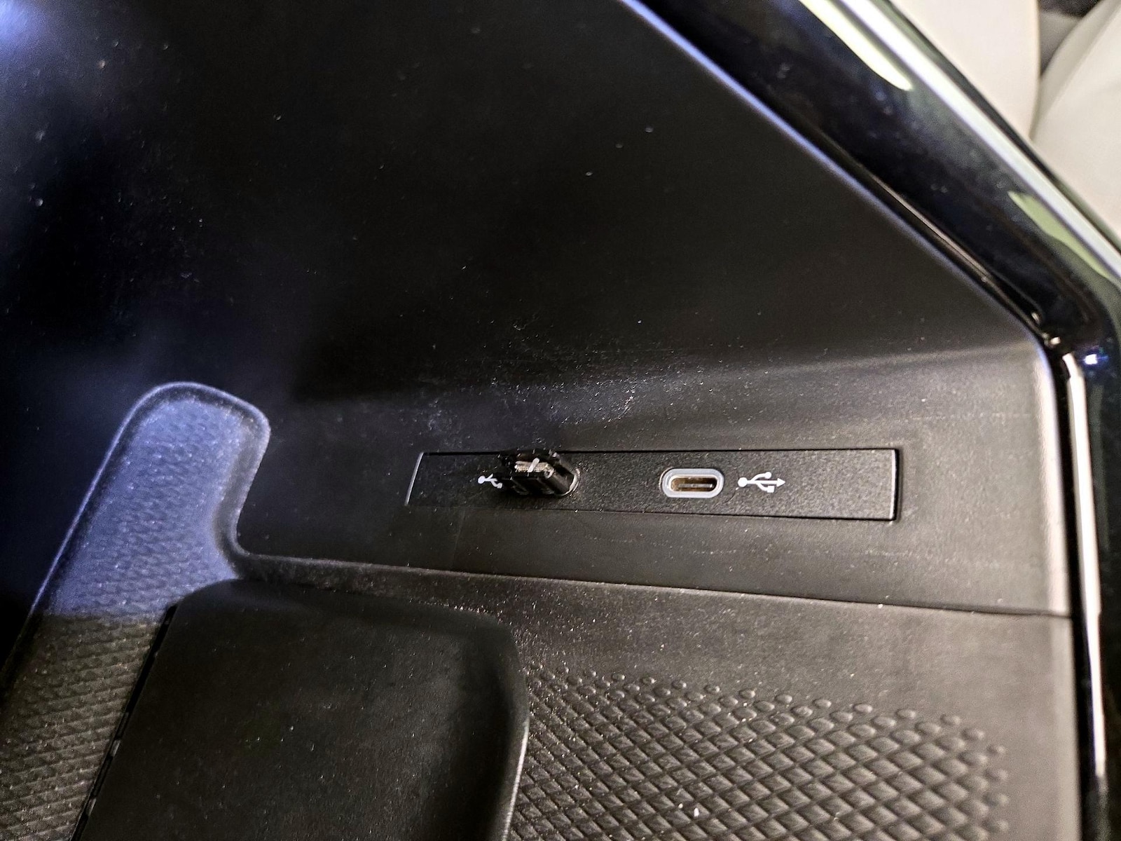 2023 Volkswagen ID.4 PRO S - Photo 17