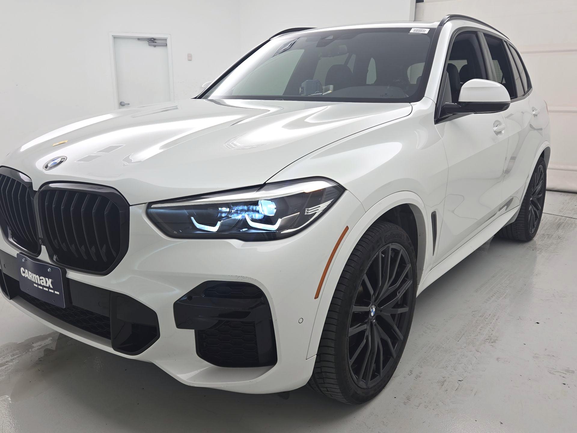 Thumbnail: 2022 BMW X5 - 3