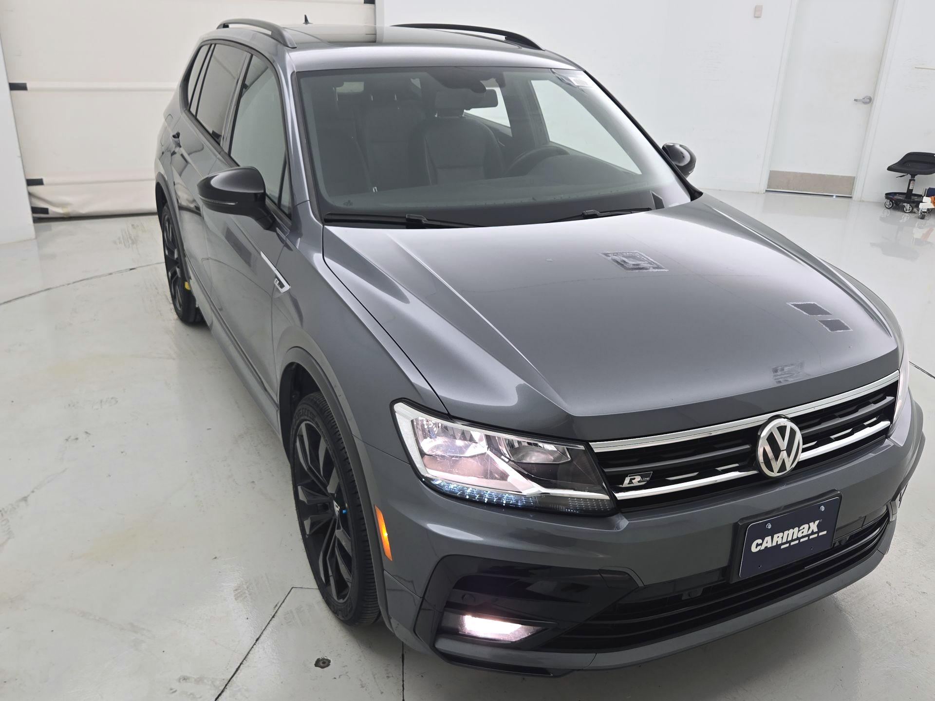 Thumbnail: 2020 Volkswagen Tiguan - 1