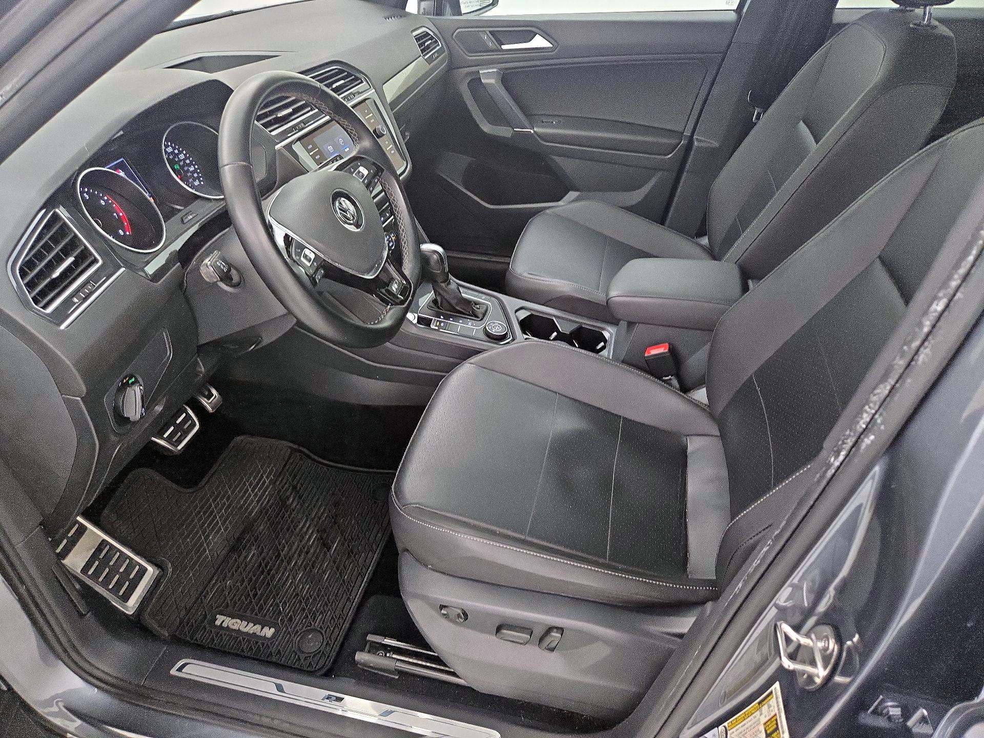Thumbnail: 2020 Volkswagen Tiguan - 9